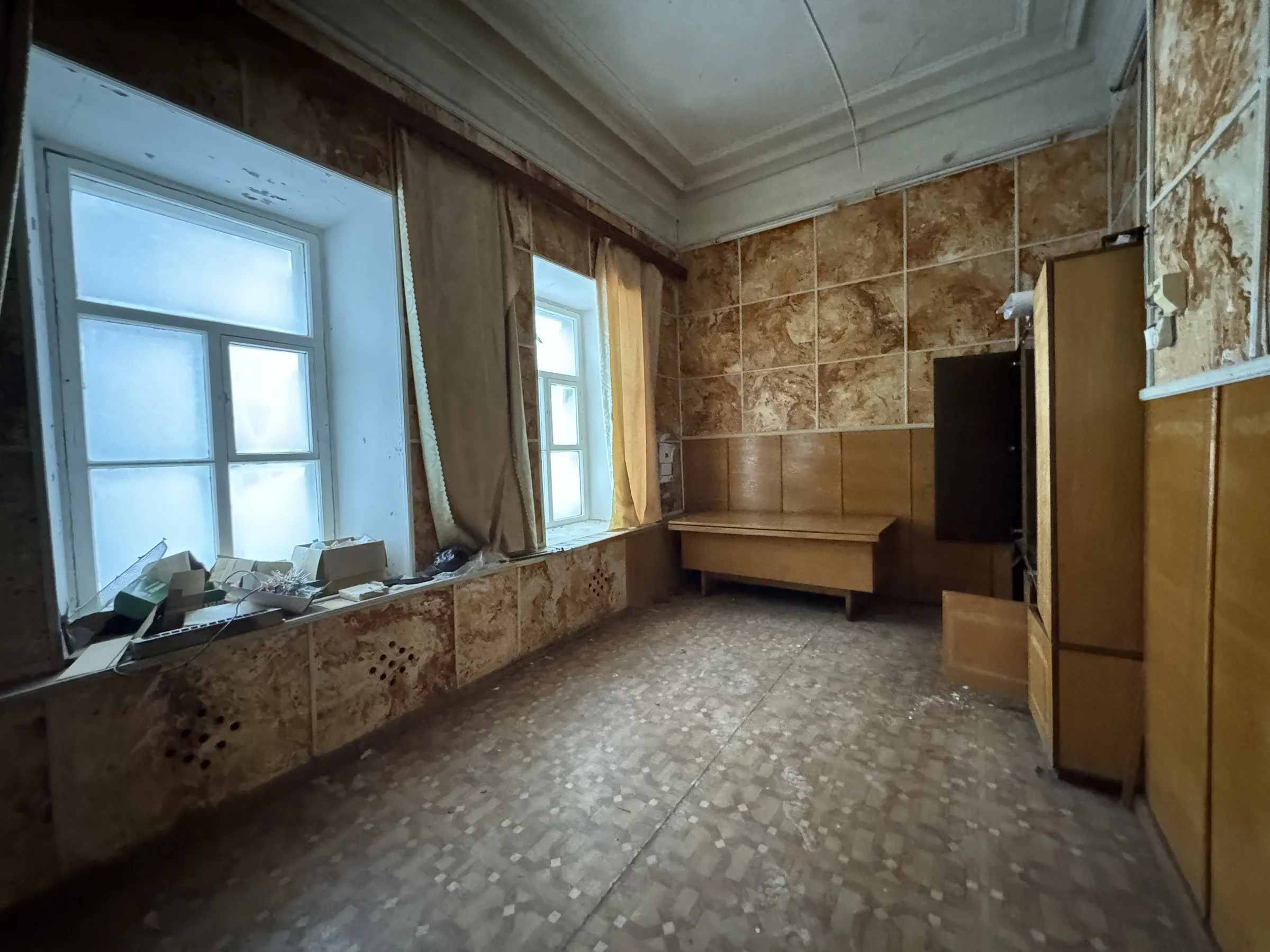 Заводское управление с парадным входом, фото 10