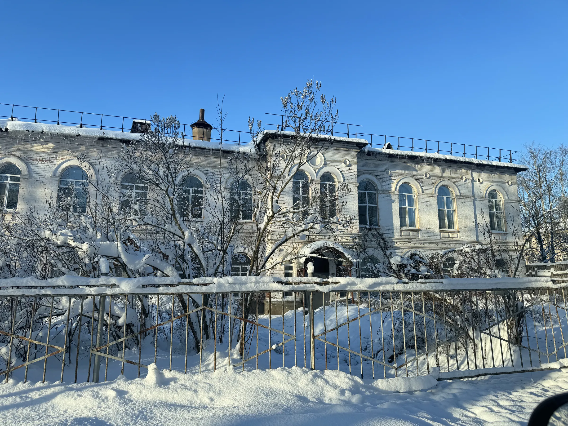 Завод круглое окно, фото 8