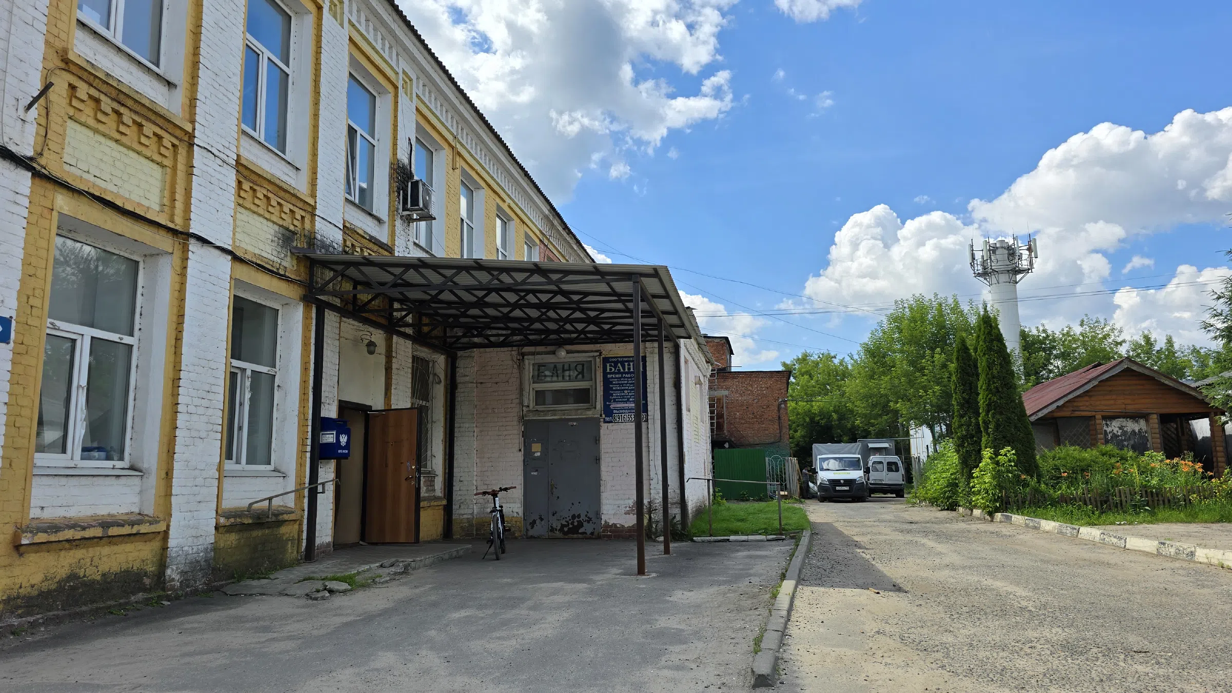 Кирпичная сталинка с двором, фото 15