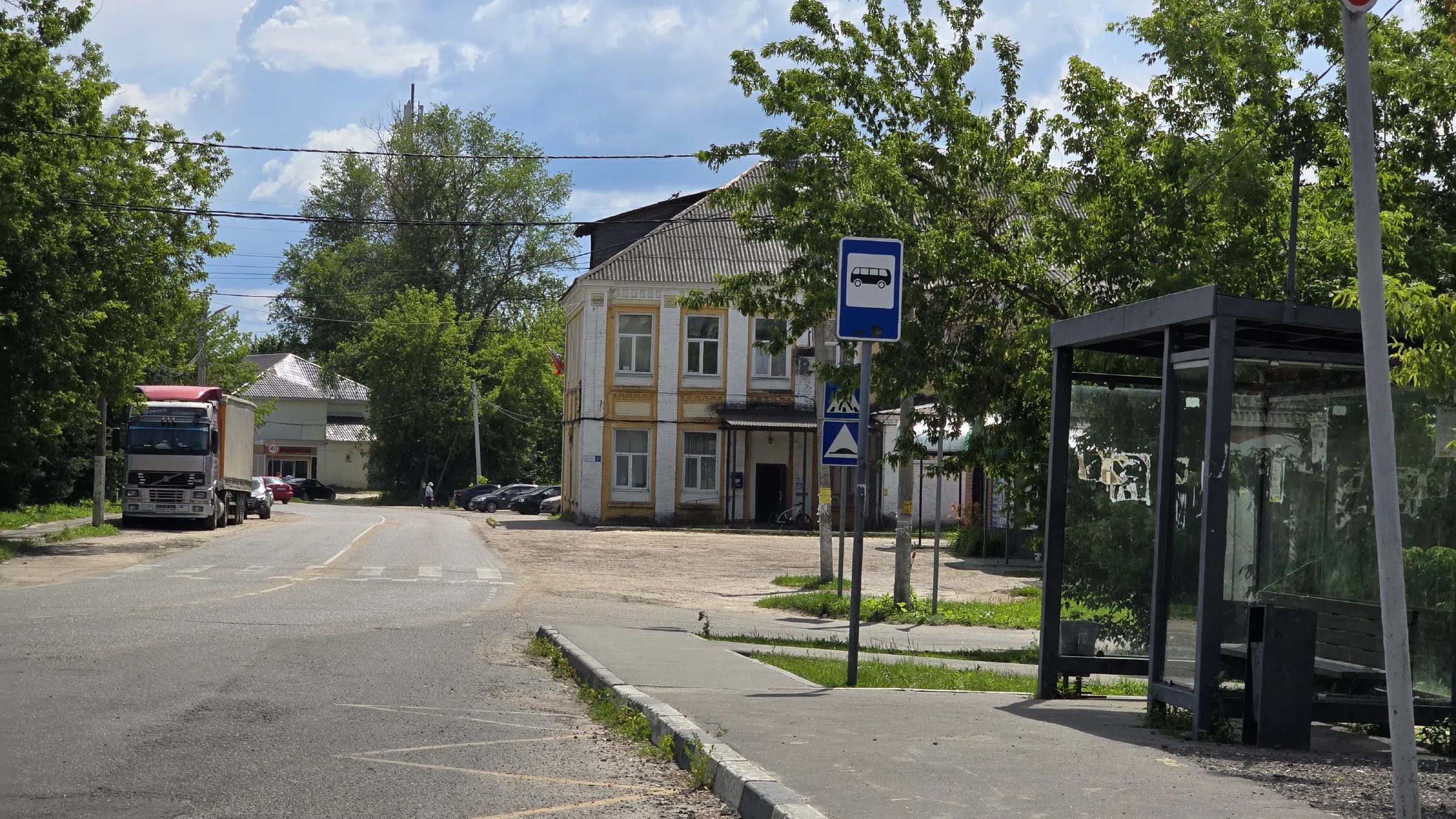Кирпичная сталинка с двором, фото 7