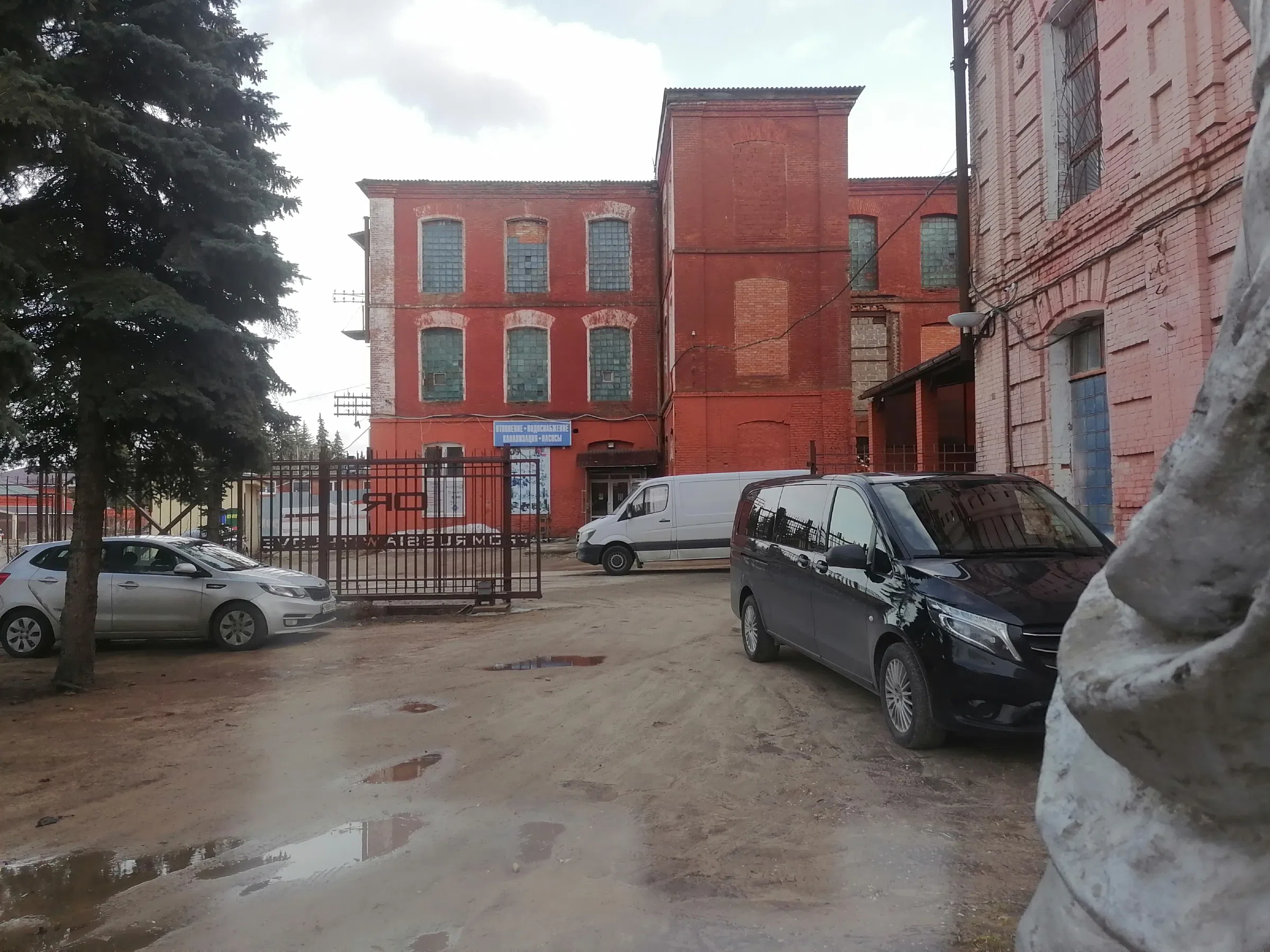 Заводской корпус кирпичный, фото 15