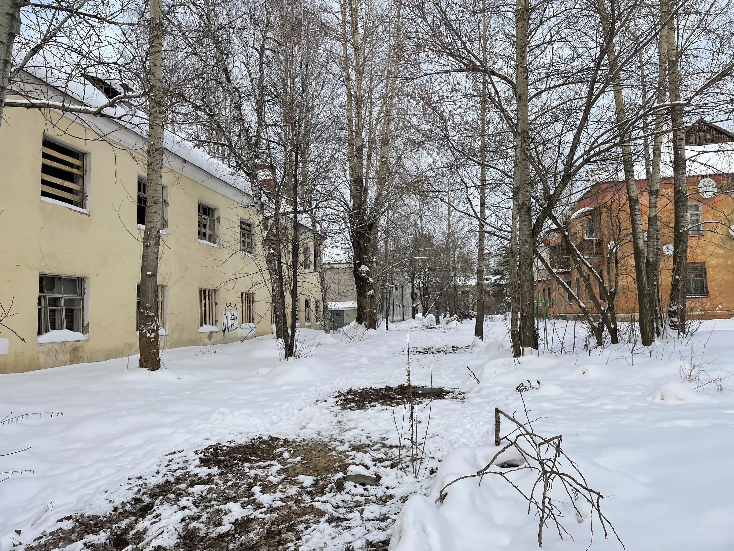 Жёлтая сталинка деревня, фото 13