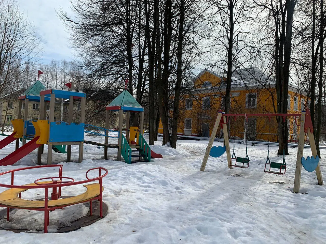 Сталинка с палисадником, фото 4