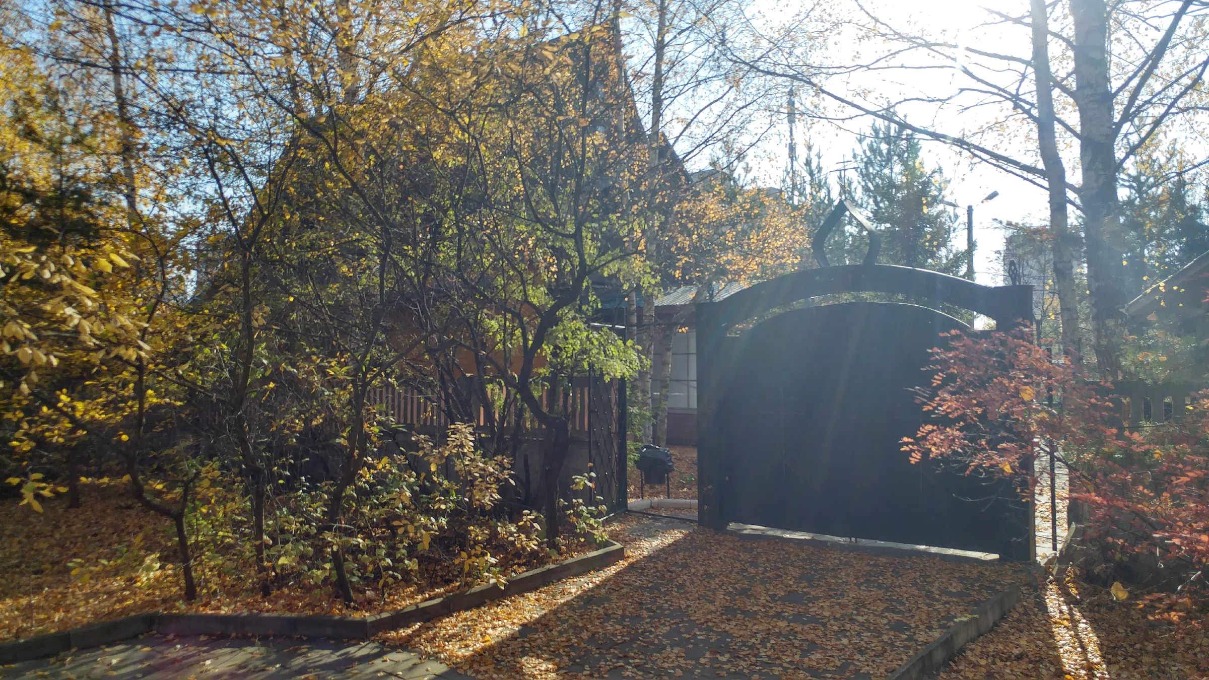 Парковка у жилых домов, фото 19