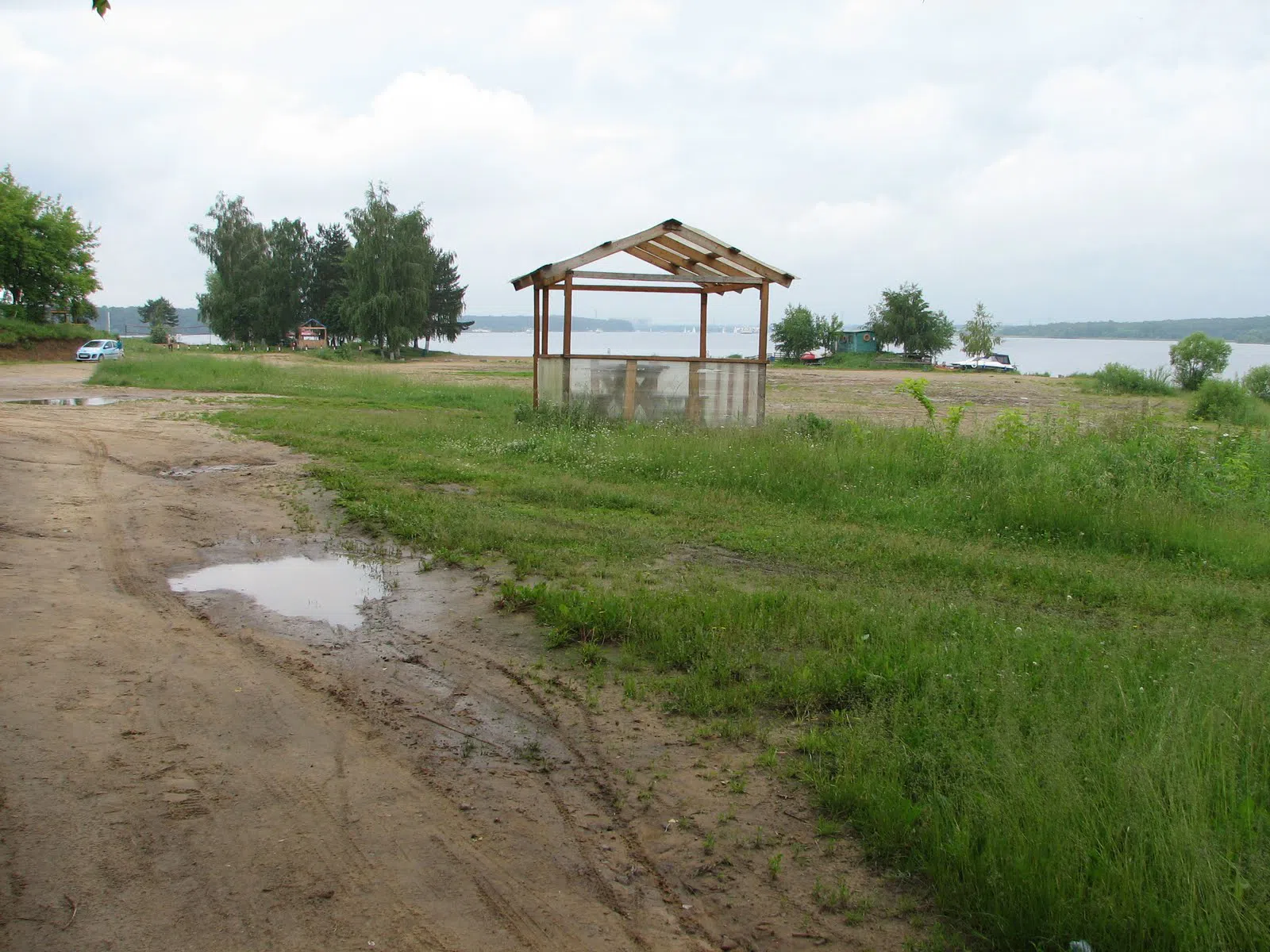 Природный ландшафт с водоемом, фото 22