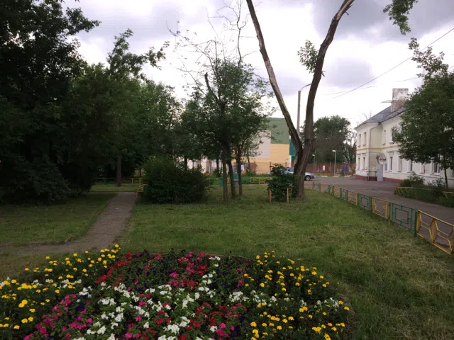 Двухэтажный дом в зелёном дворе, фото 10