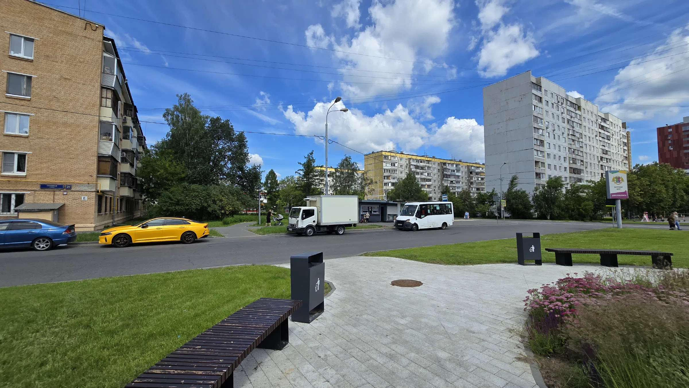Улица с широким газоном, фото 7