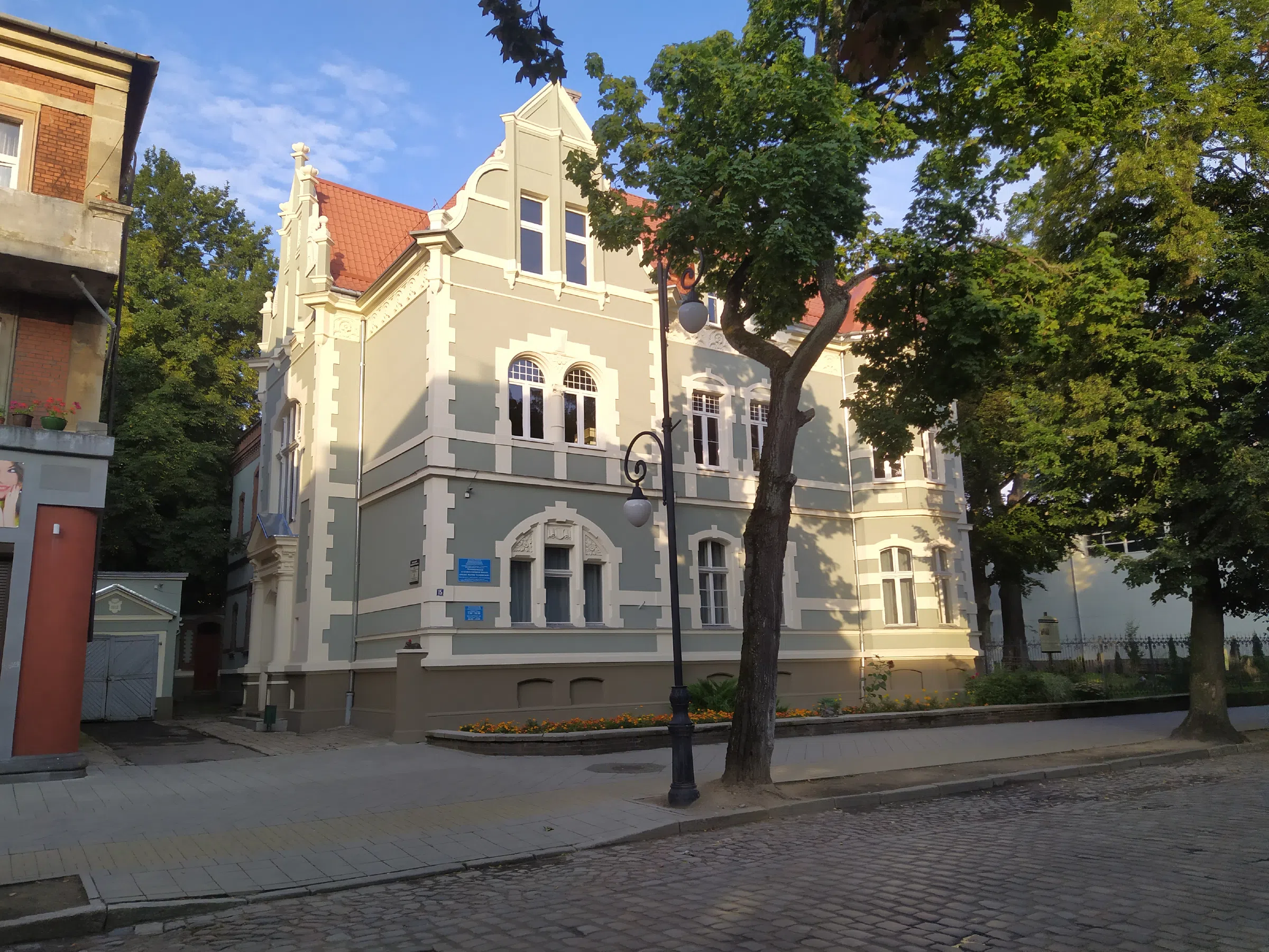 Резной особняк начала века, фото 1