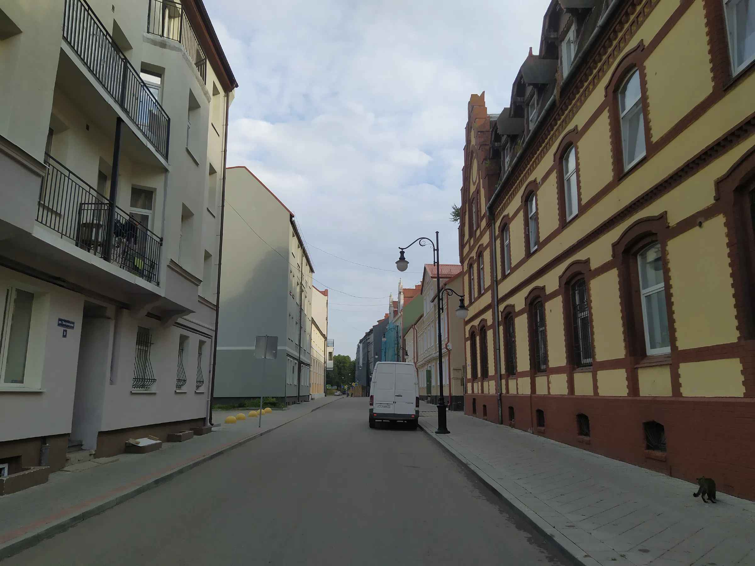 Старинная улица с мостовой, фото 14