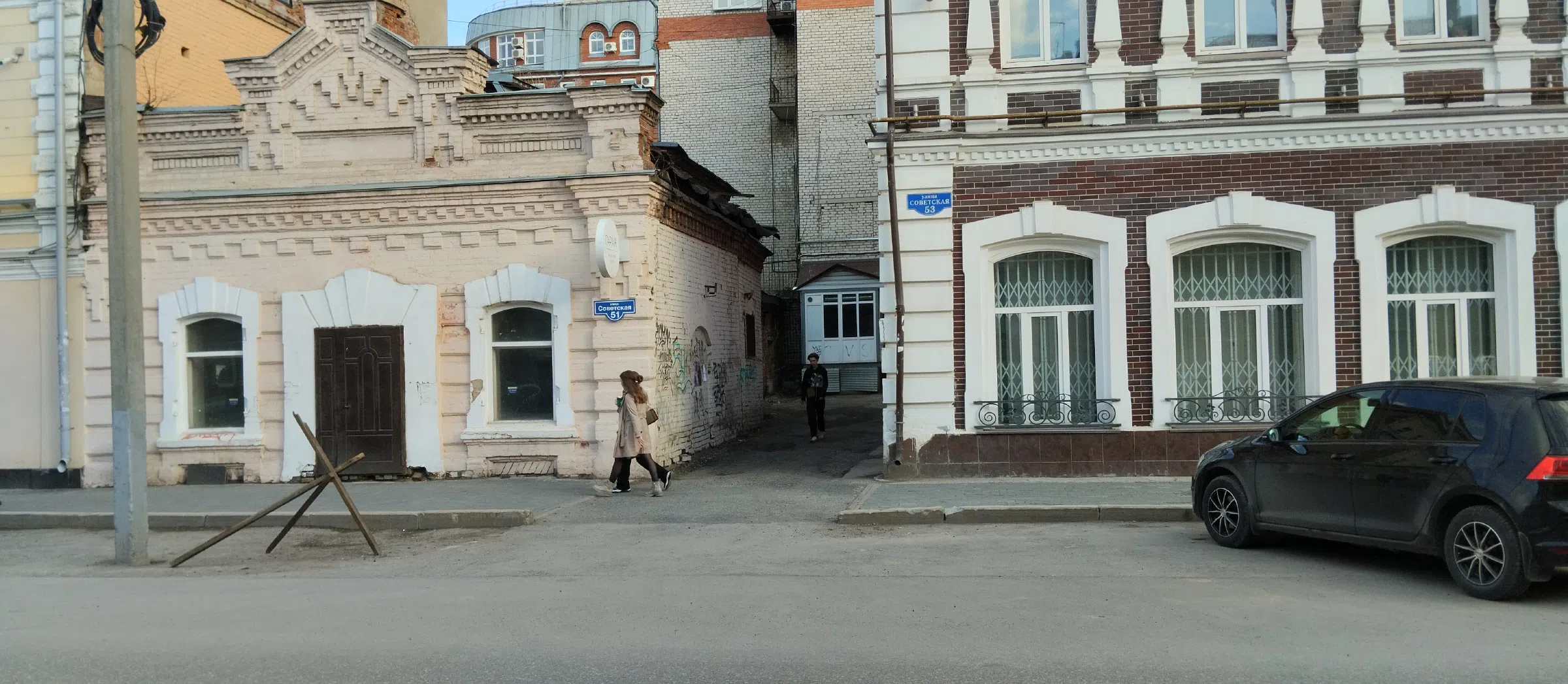 Улица со старинными зданиями, фото 14