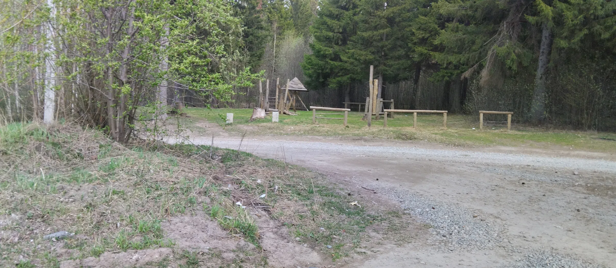 Дача в лесу у реки, фото 9