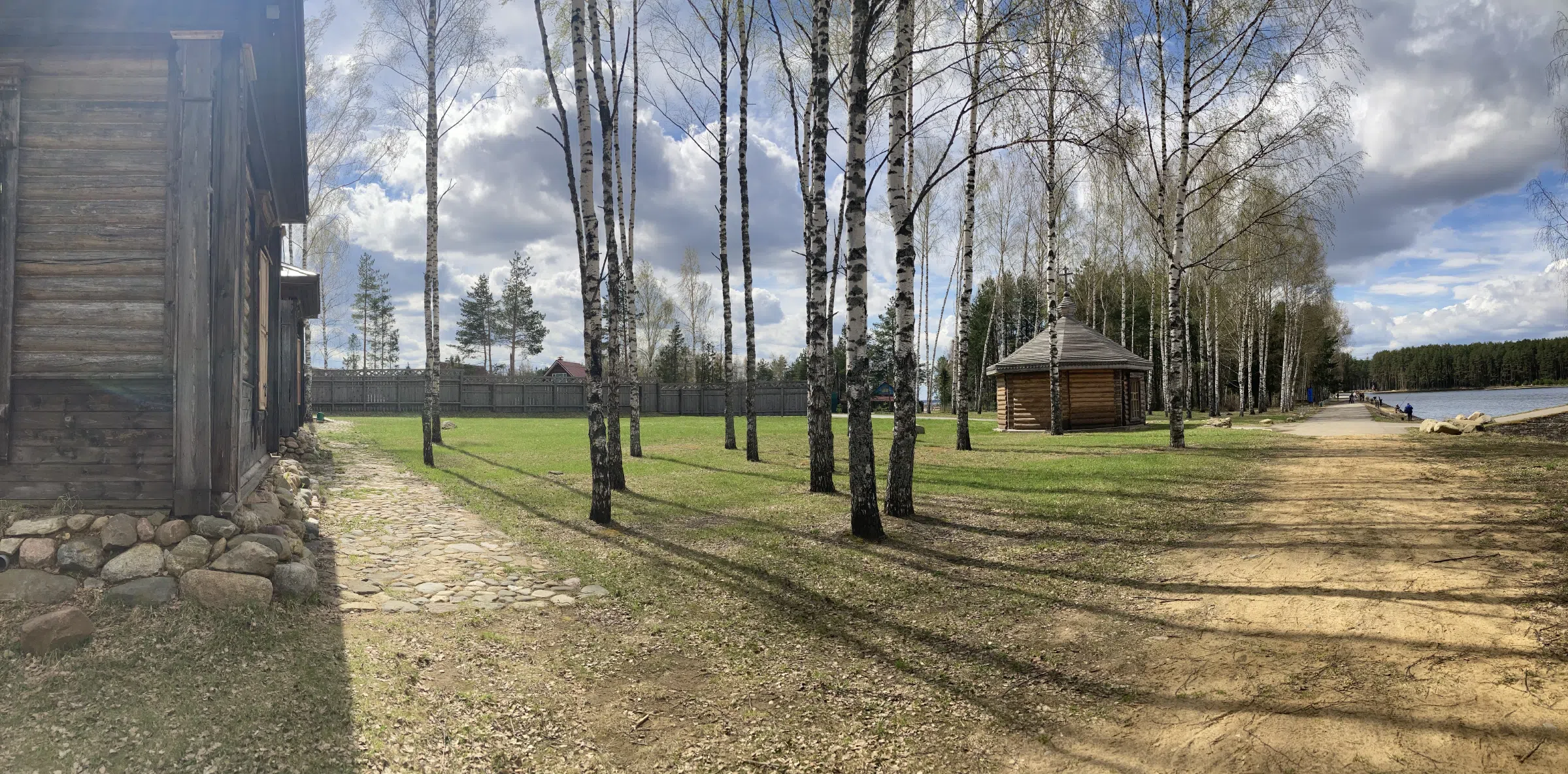 Деревенский уголок у озера, фото 6