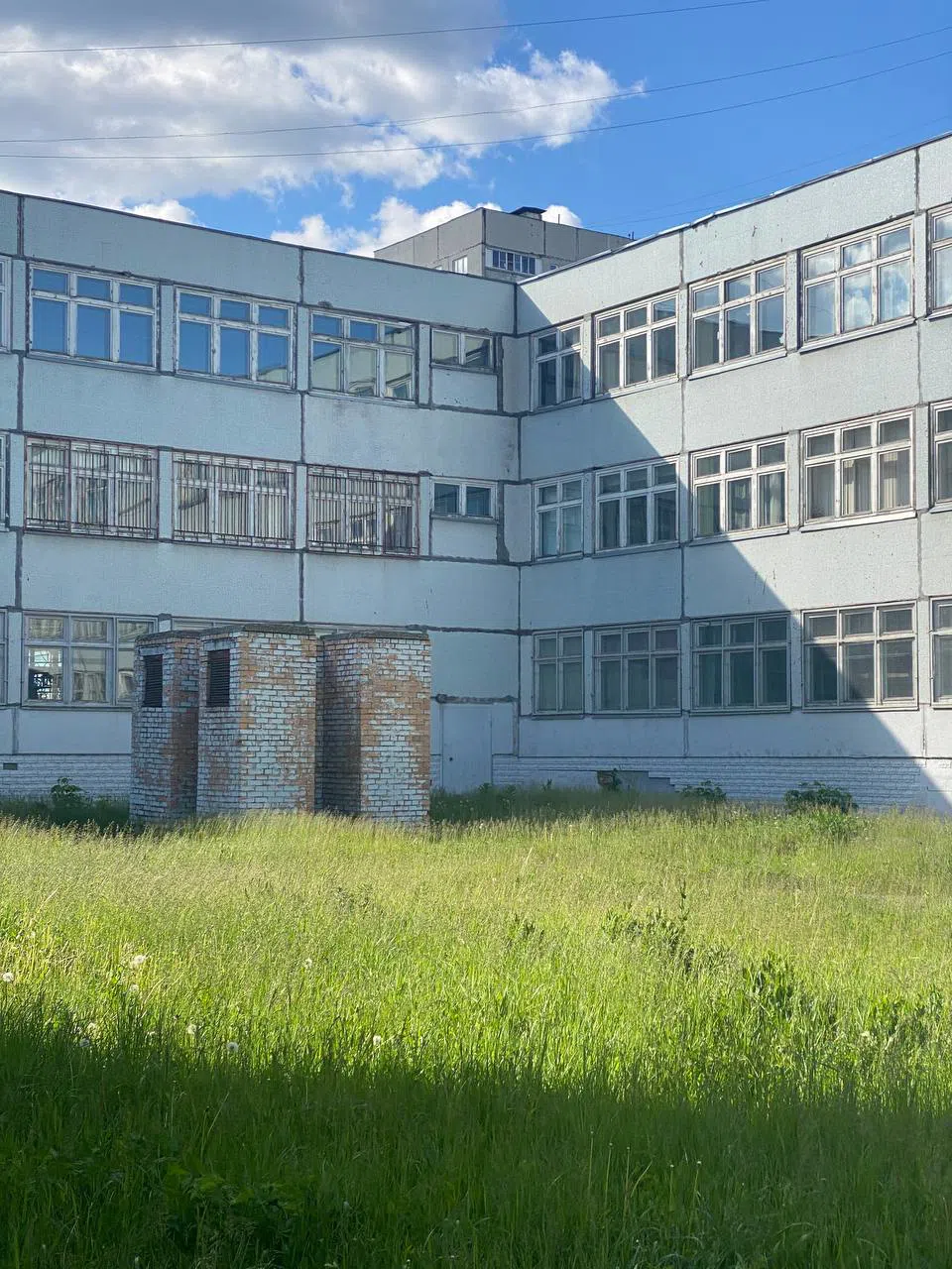 Школа у пустыря, фото 3