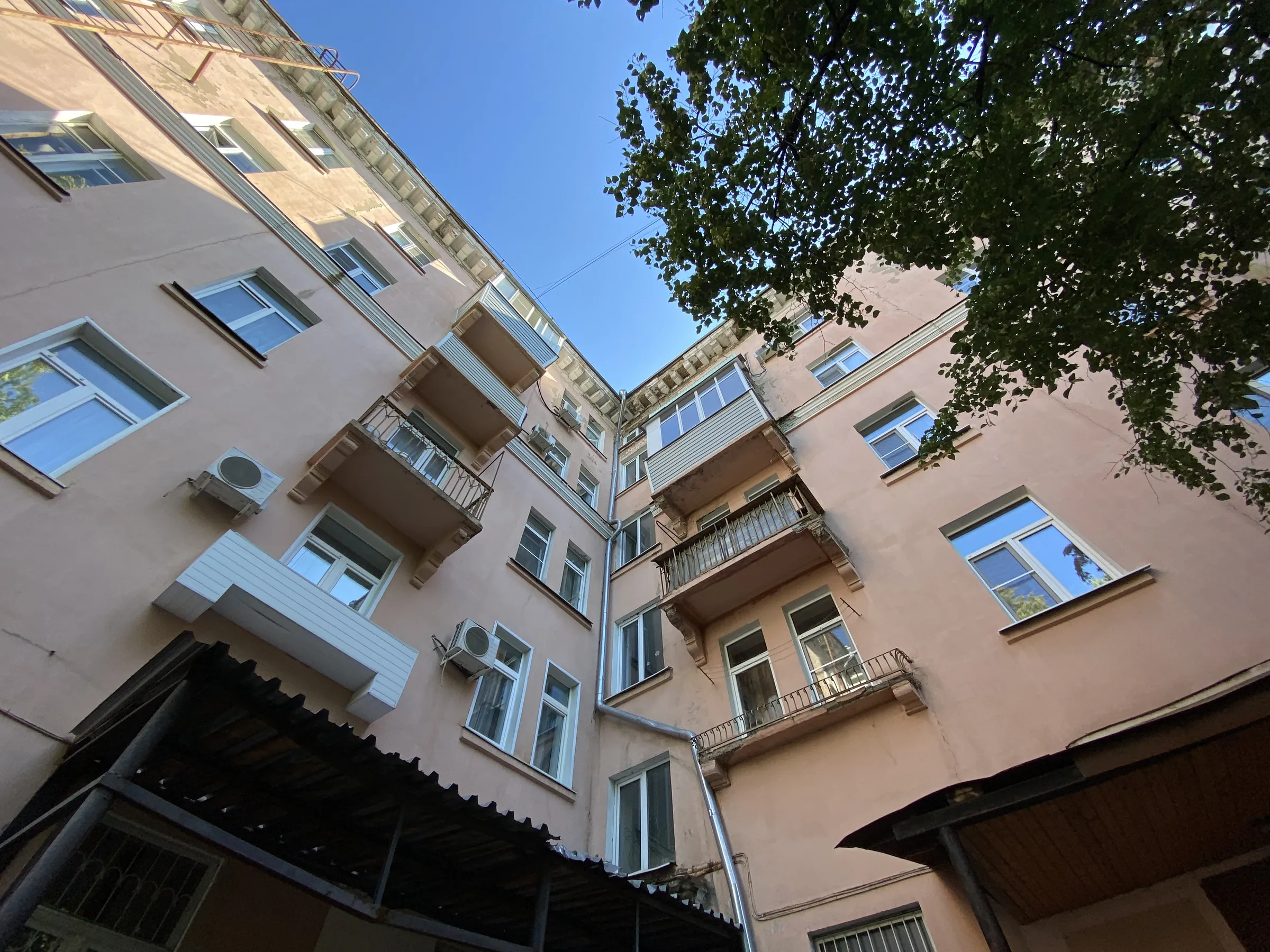 Сталинка с уютным двором, фото 8