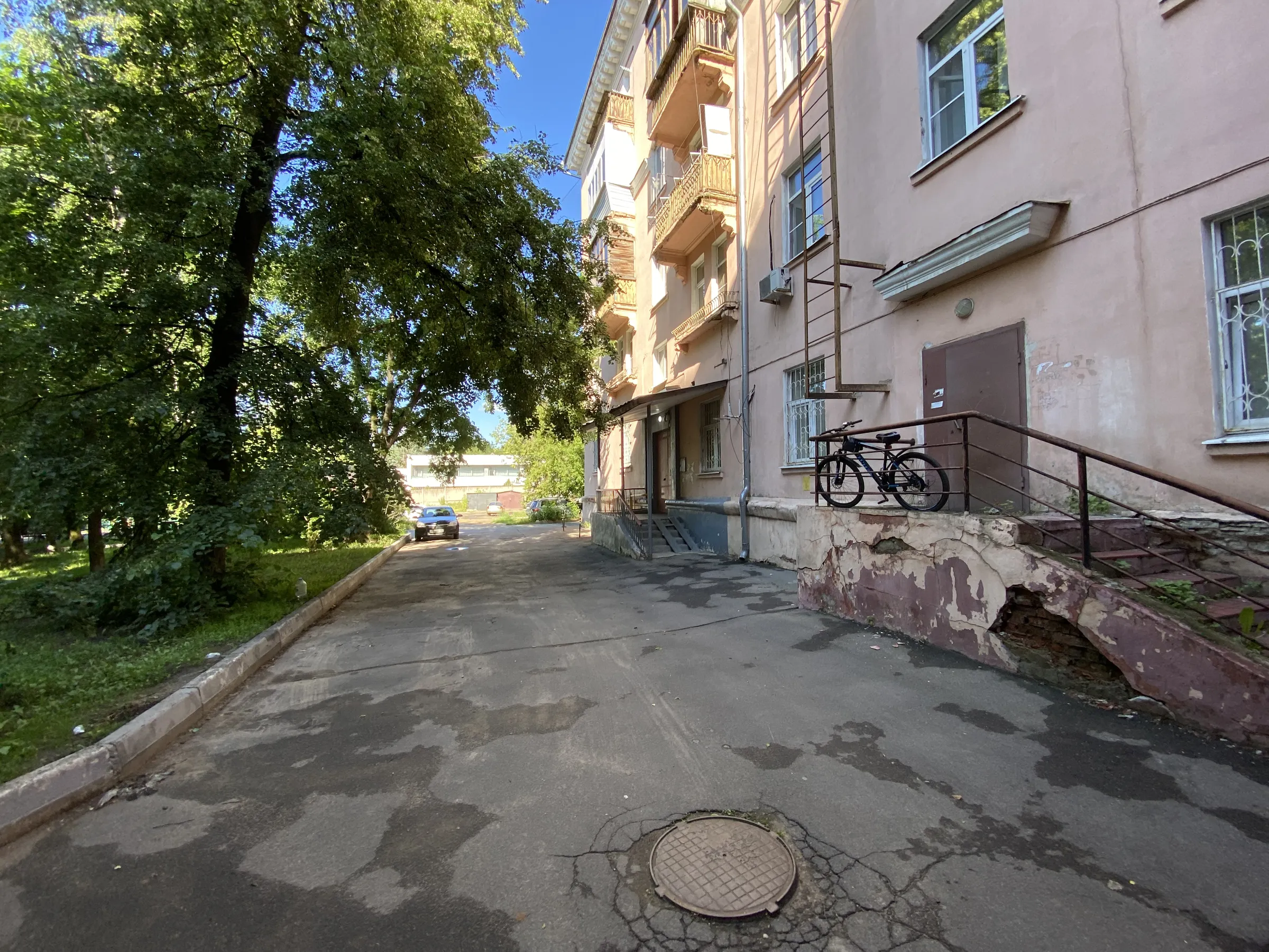 Сталинка с уютным двором, фото 9