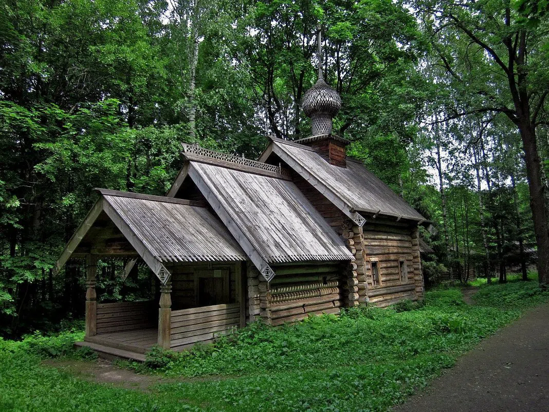 Деревенская усадьба в лесу, фото 2