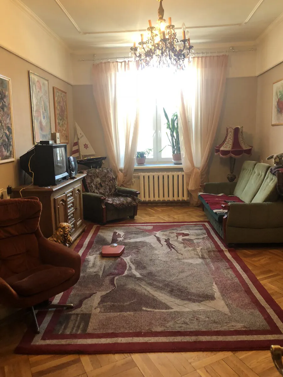 Квартира с винтажной мебелью, фото 1