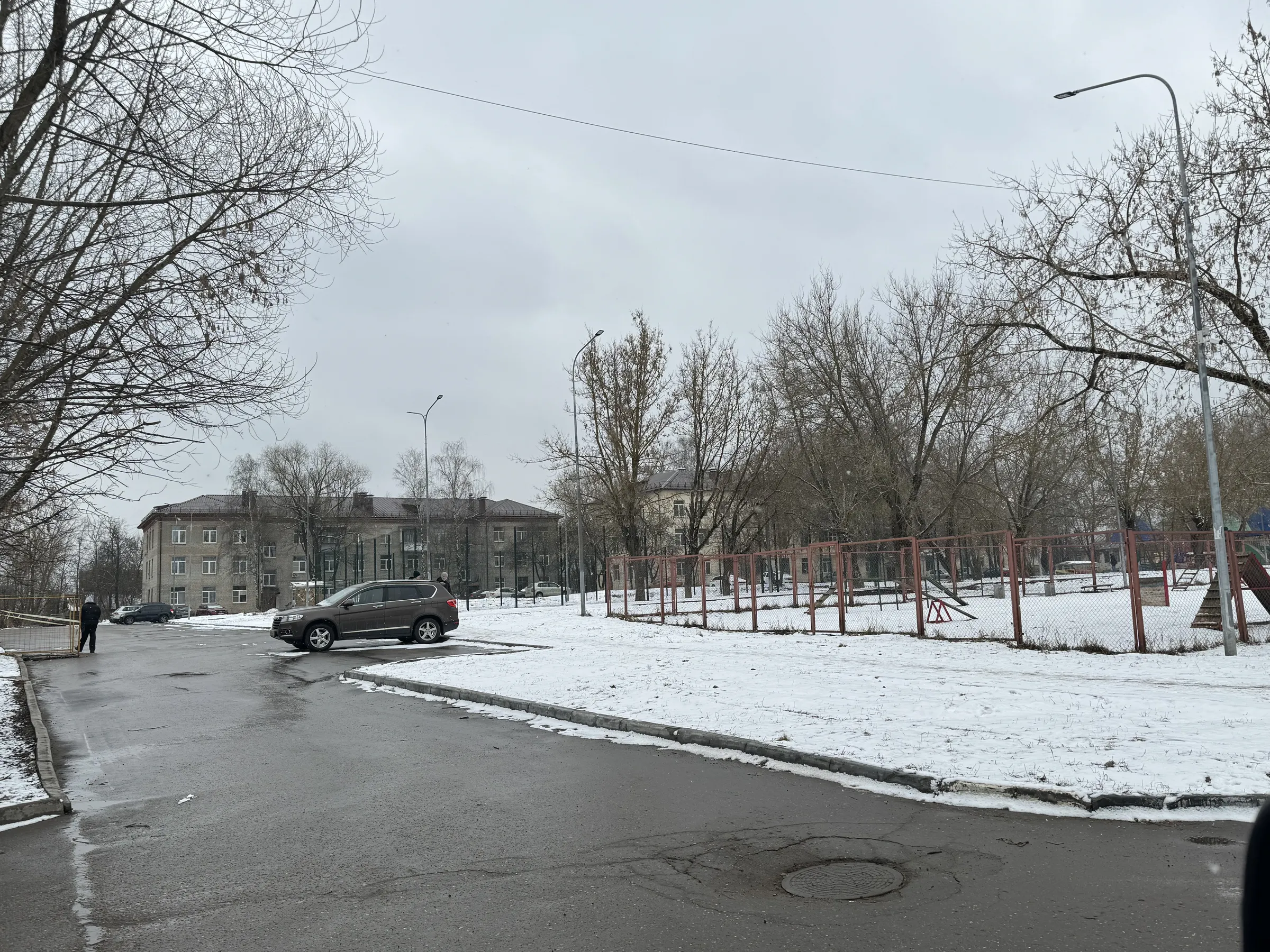 Квартира с хоккейной коробкой, фото 13