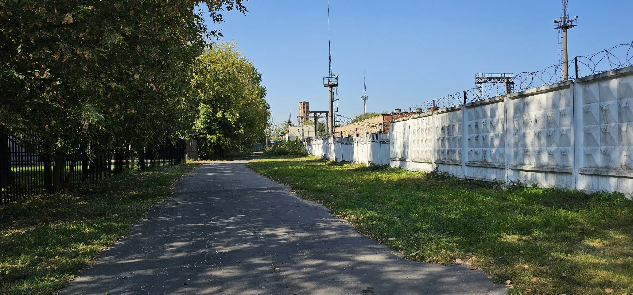 Памятник в парке, фото 14