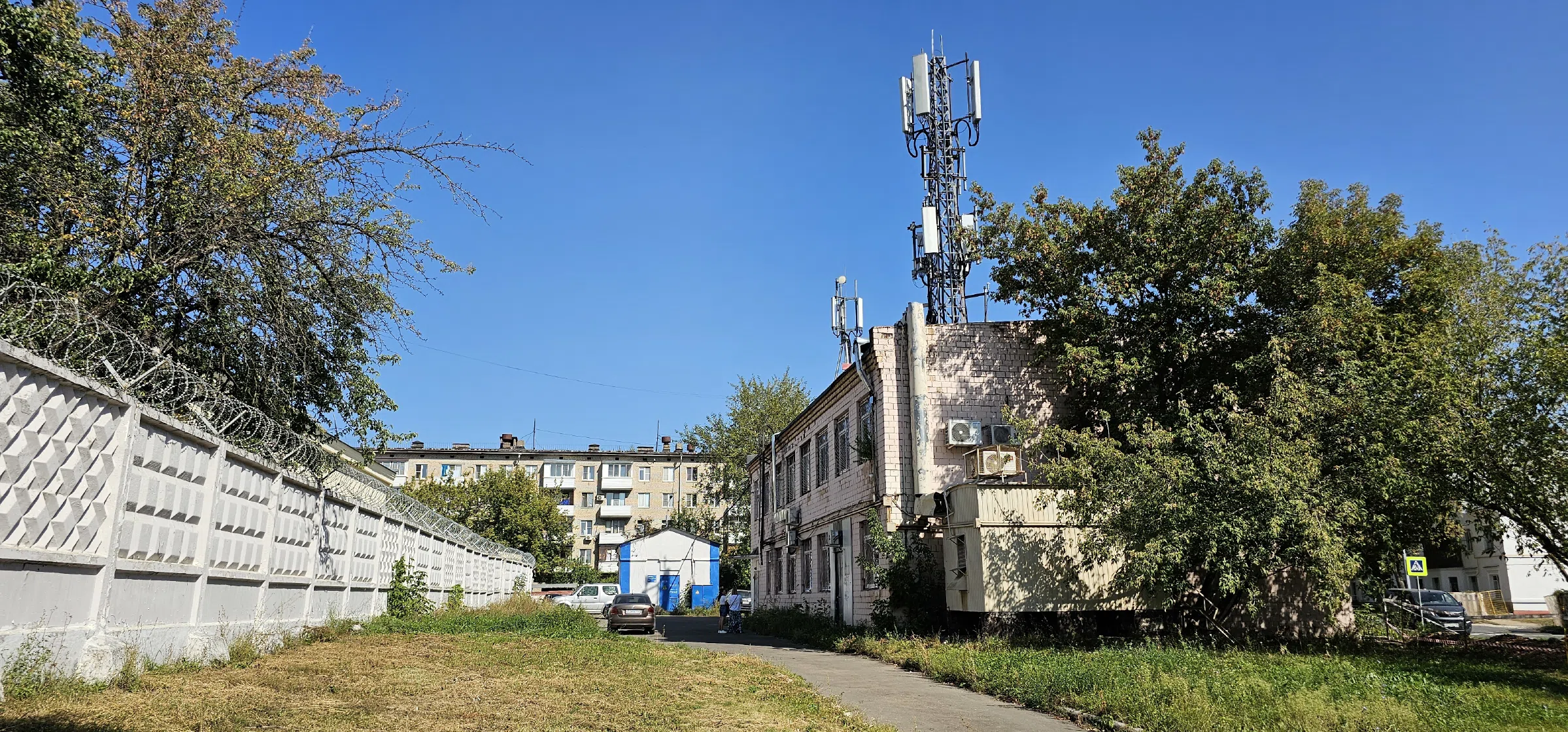 Памятник в парке, фото 2