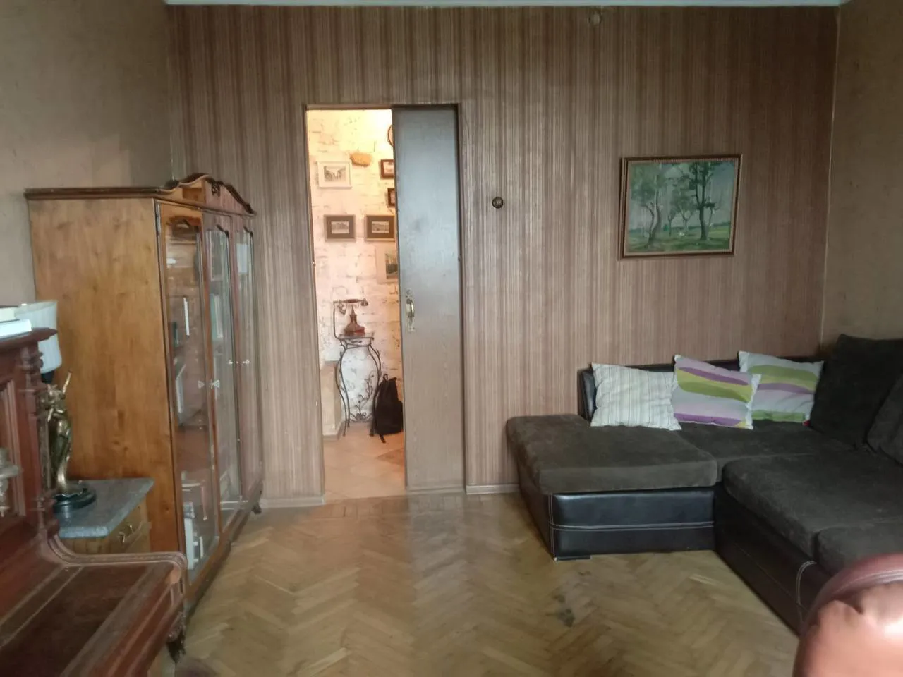 Квартира с паркетом «ёлочкой», фото 1
