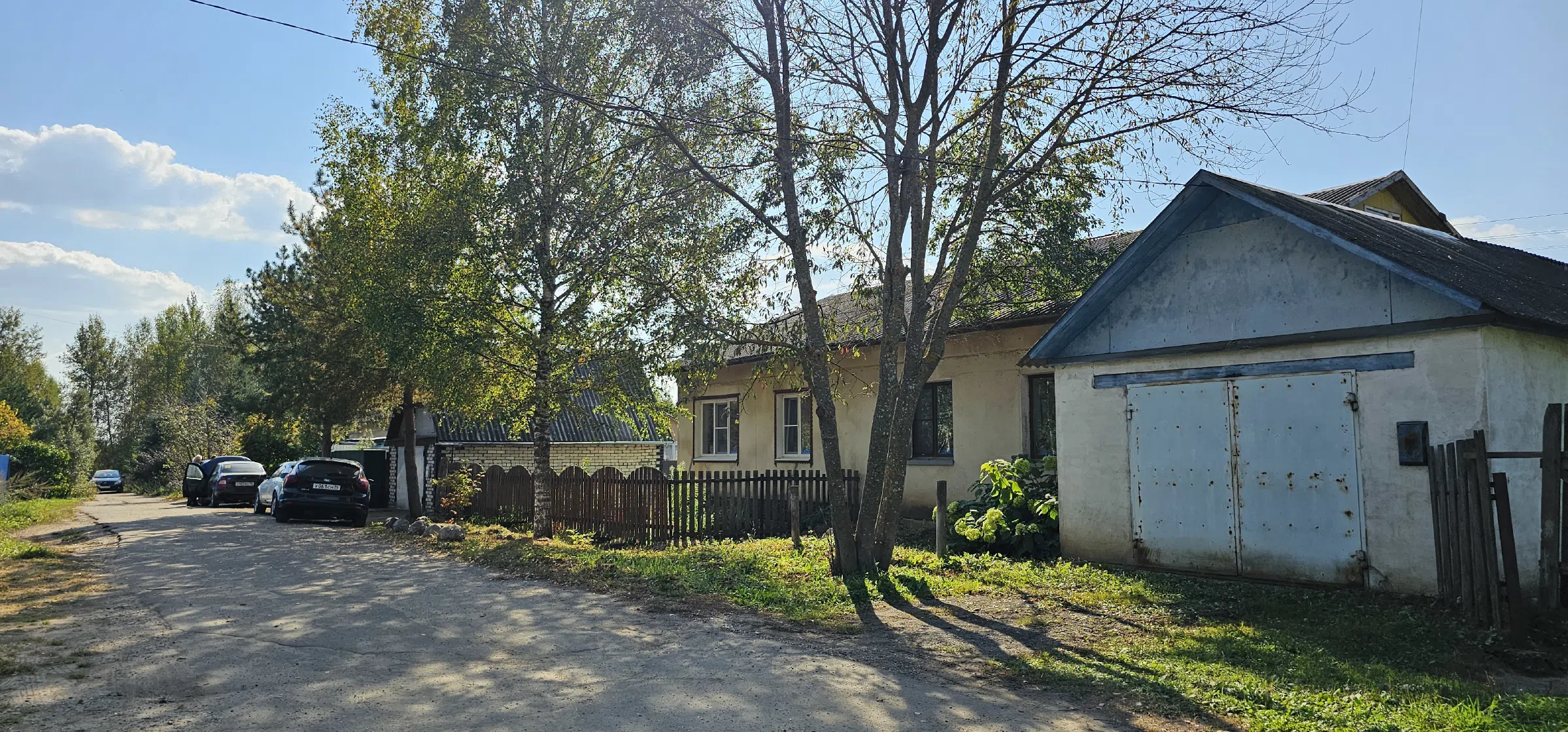 Ряд старых заборов, фото 13