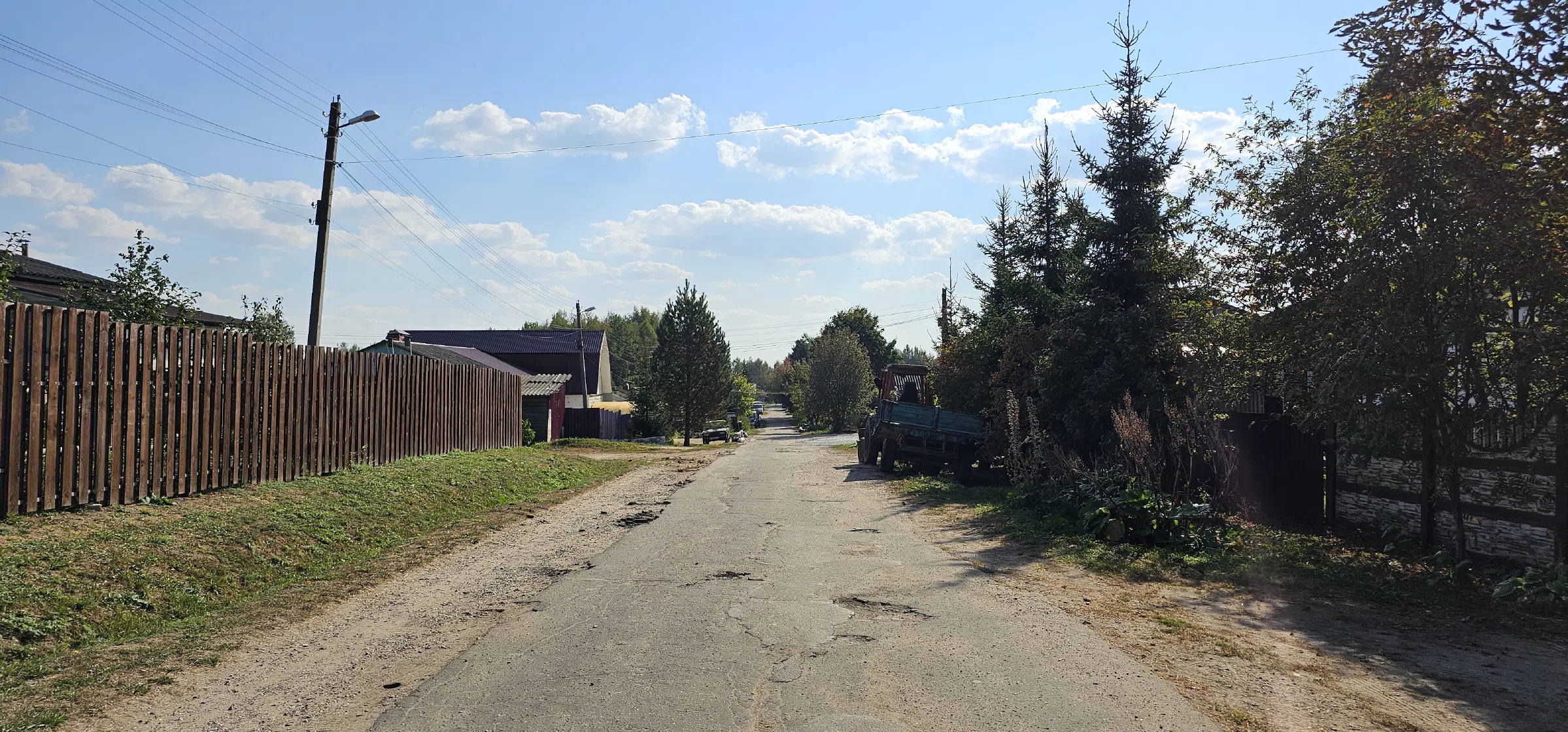 Ряд старых заборов, фото 1