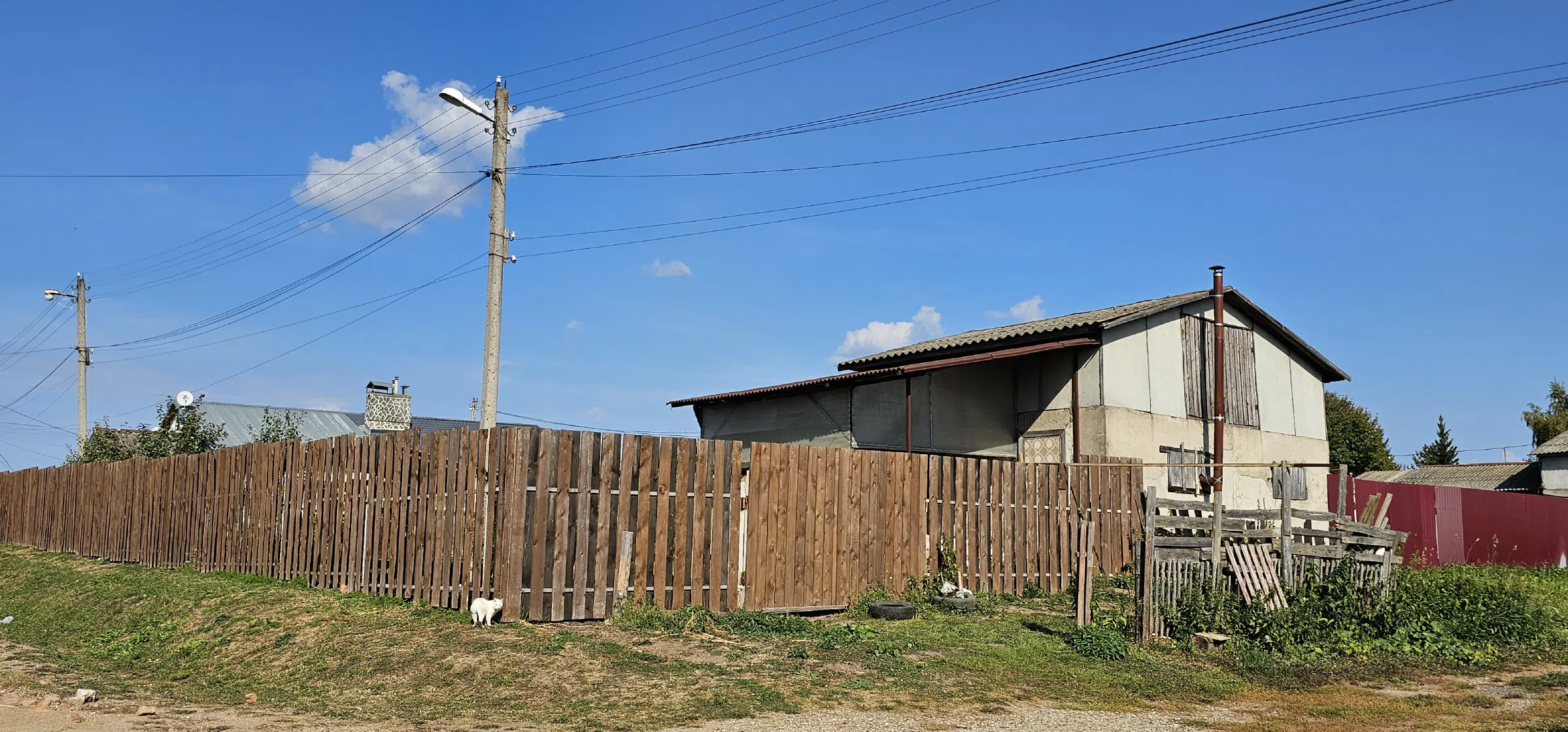 Ряд старых заборов, фото 16