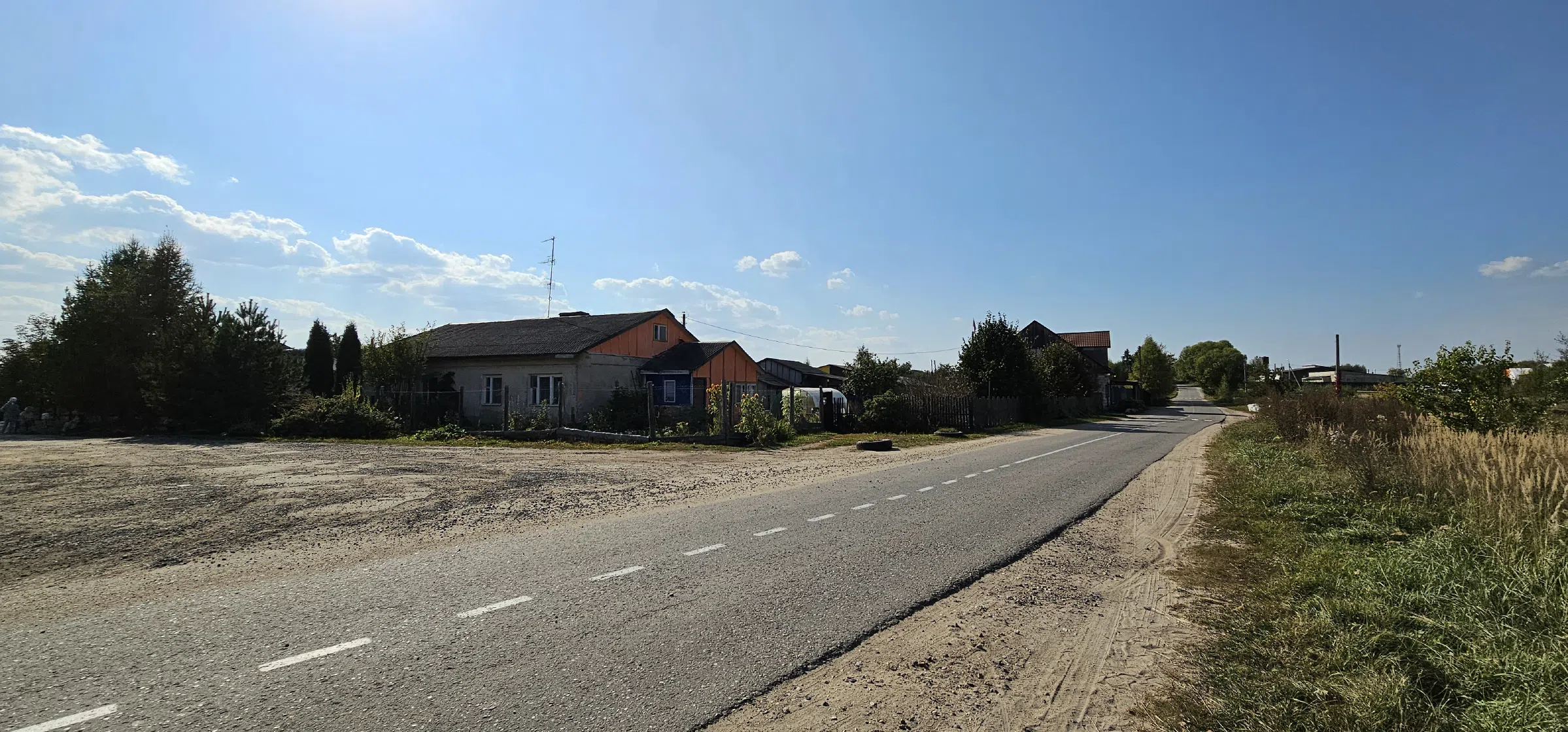 Ряд старых заборов, фото 17