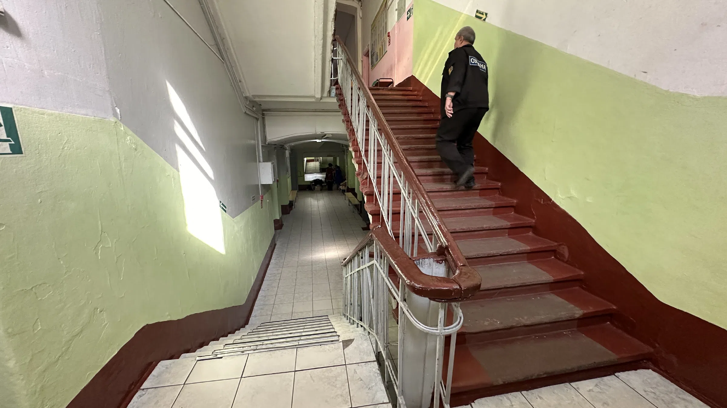 Школа столетней постройки, фото 1