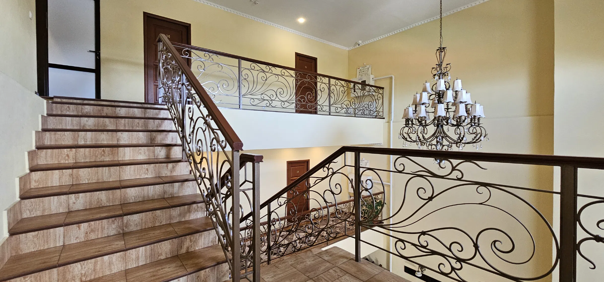 Жёлтый коттедж-отель, фото 22
