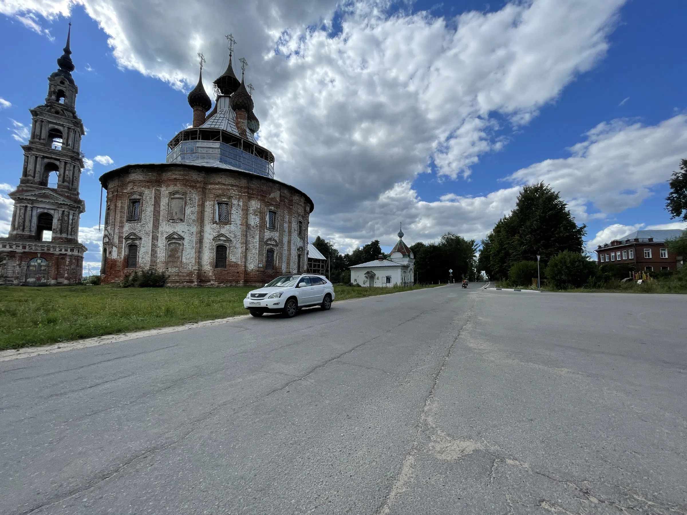 Церковь с шатровой колокольней, фото 12