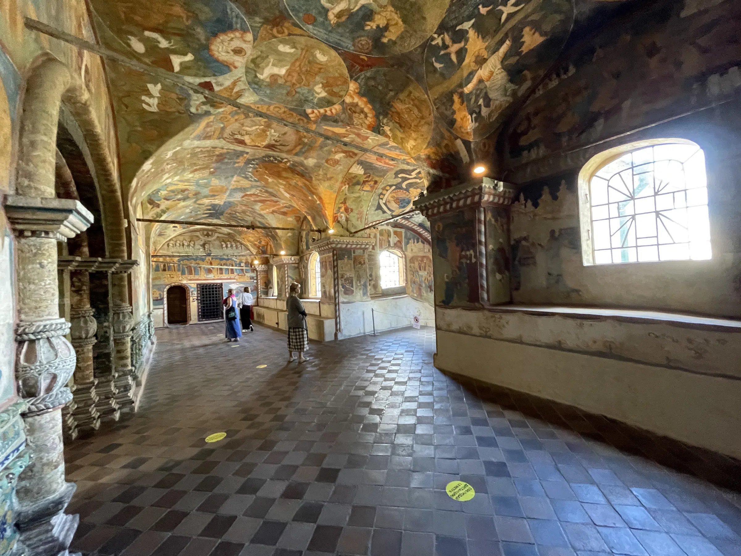 Церковь с росписью стен, фото 22