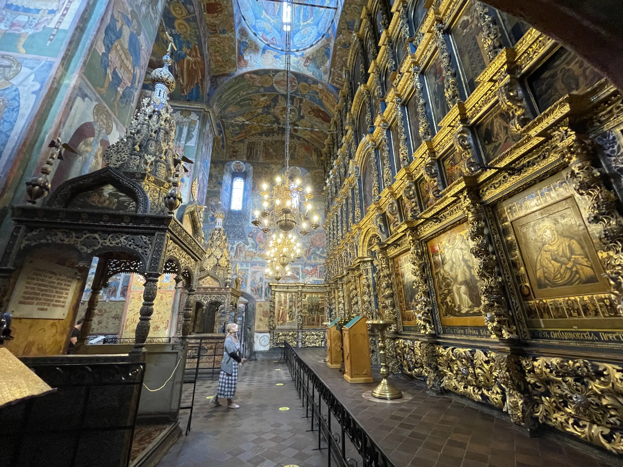 Церковь с росписью стен, фото 10