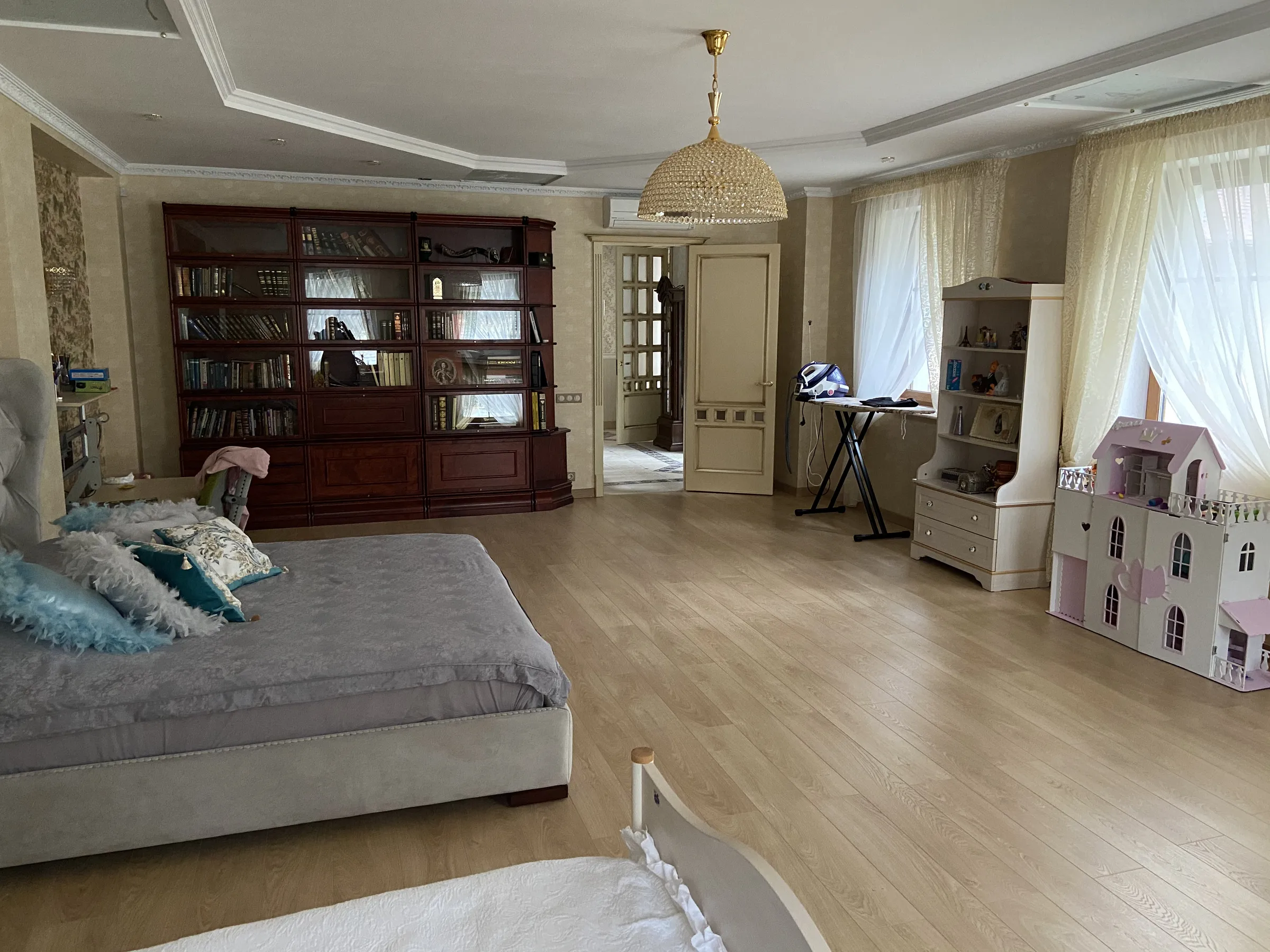 Классическая квартира с мансардой, фото 18