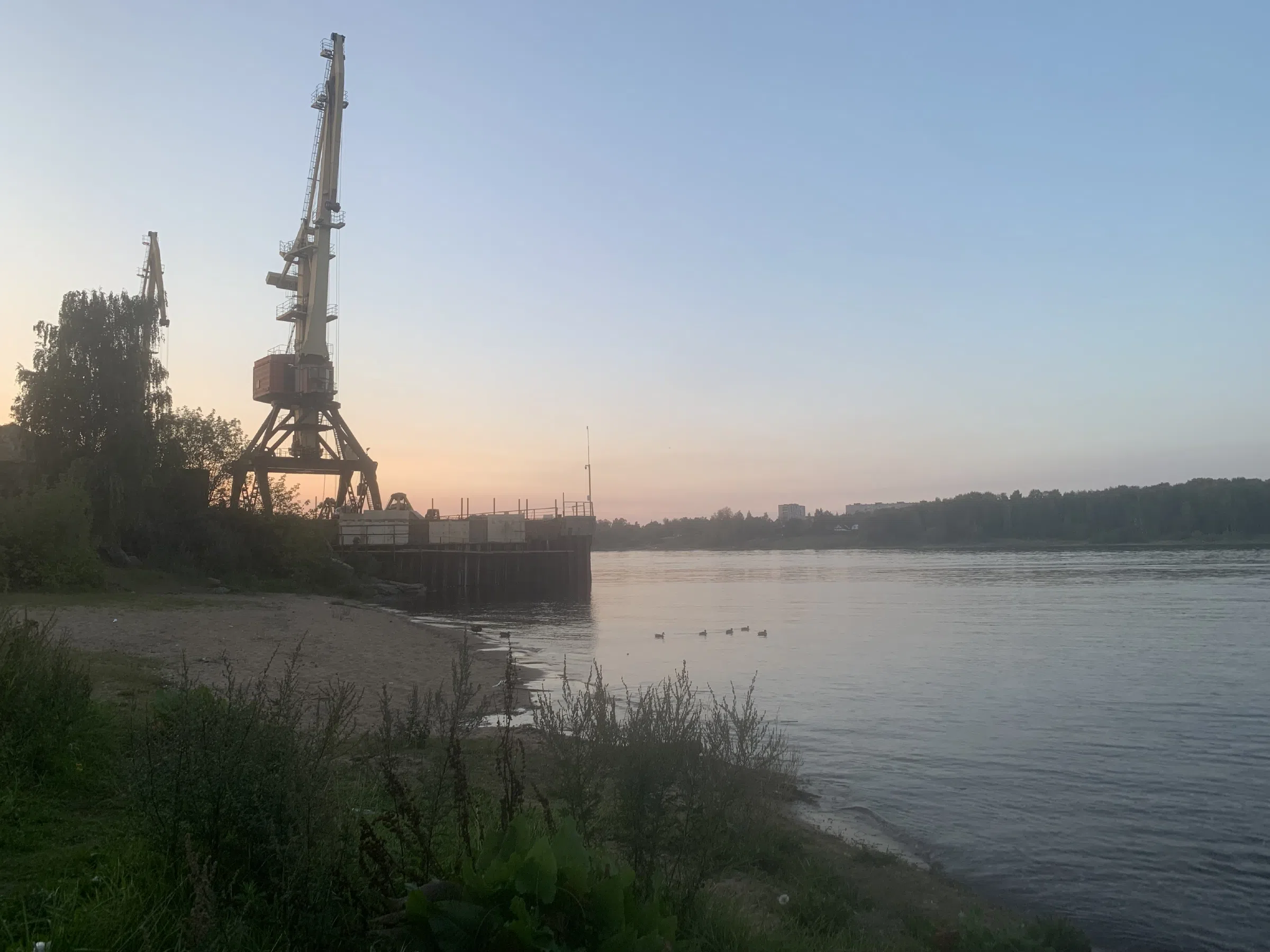 Причал с кранами, фото 1