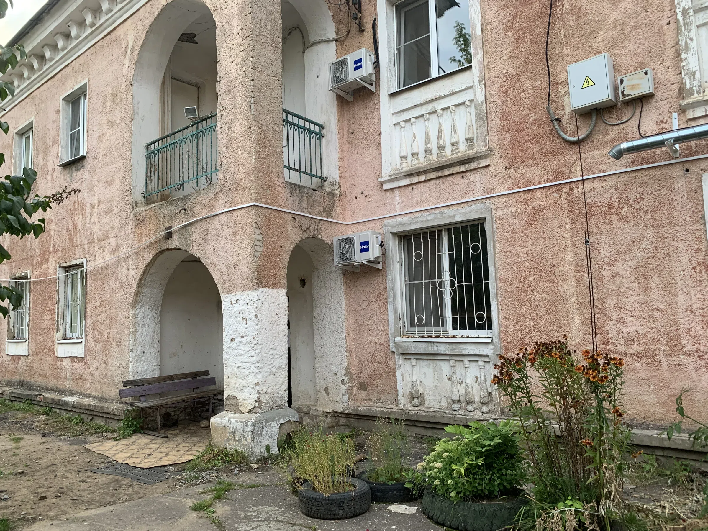 Больница с арками, фото 1