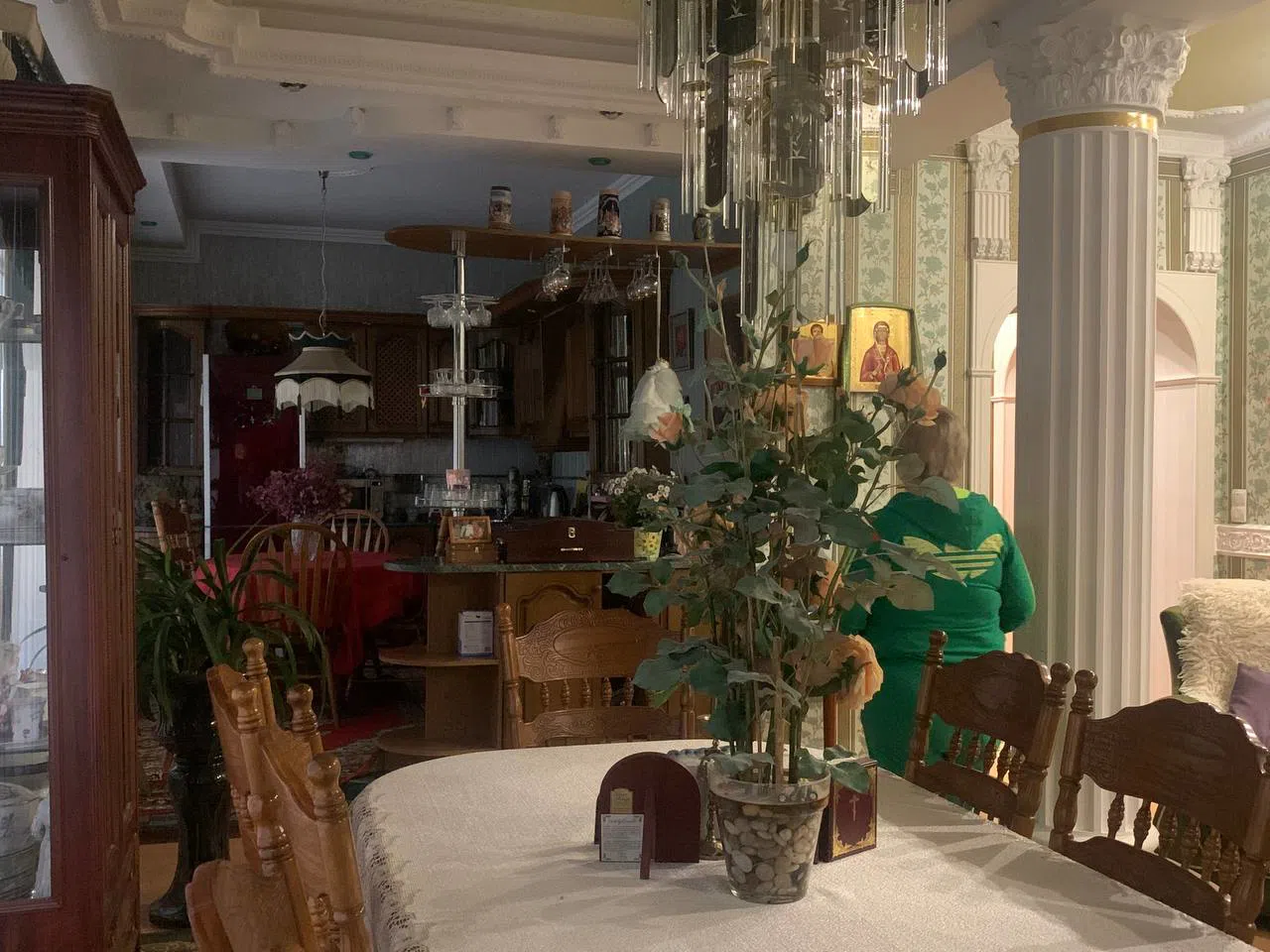Желтая дача с колоннами, фото 8