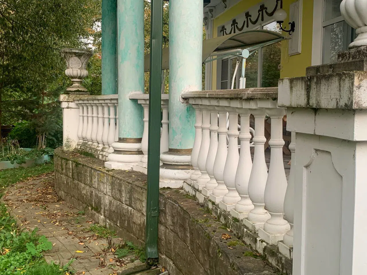 Желтая дача с колоннами, фото 23