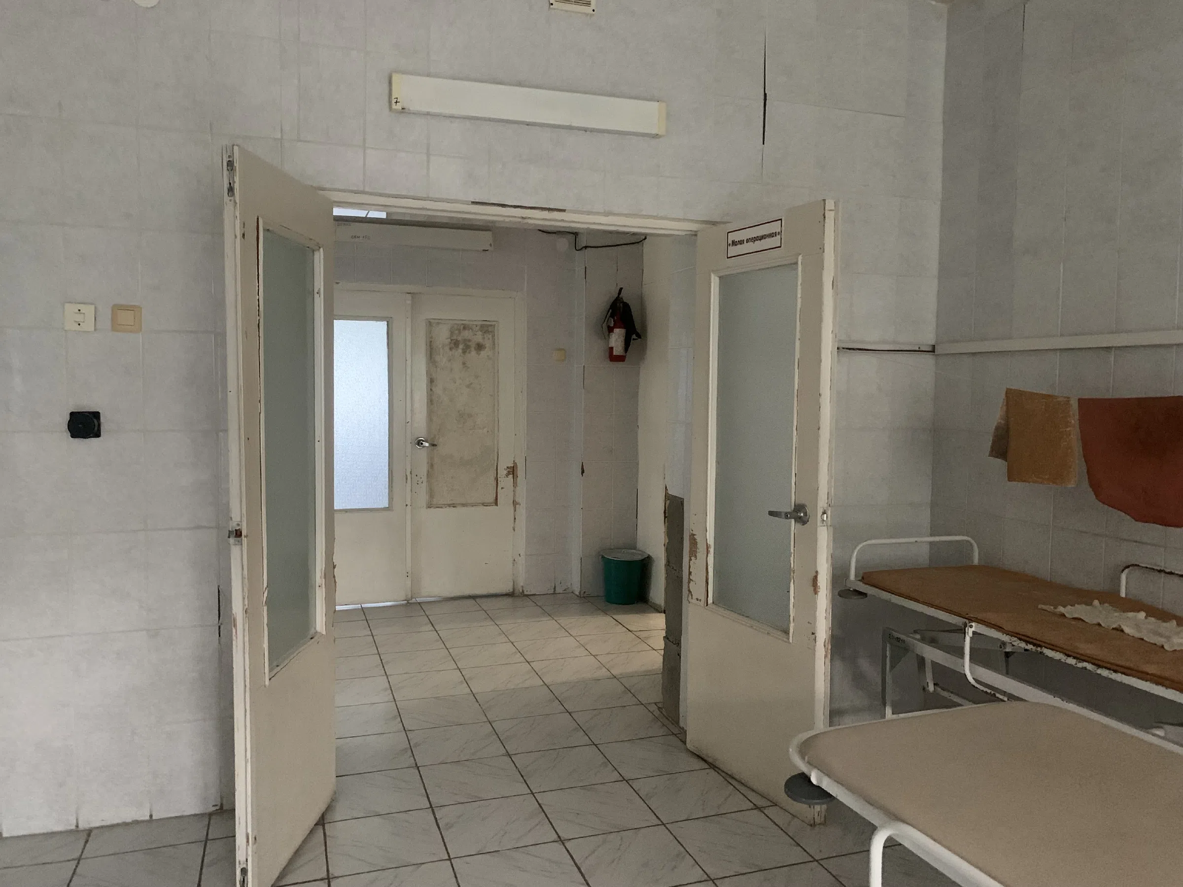 Больница в здании сталинской эпохи, фото 12