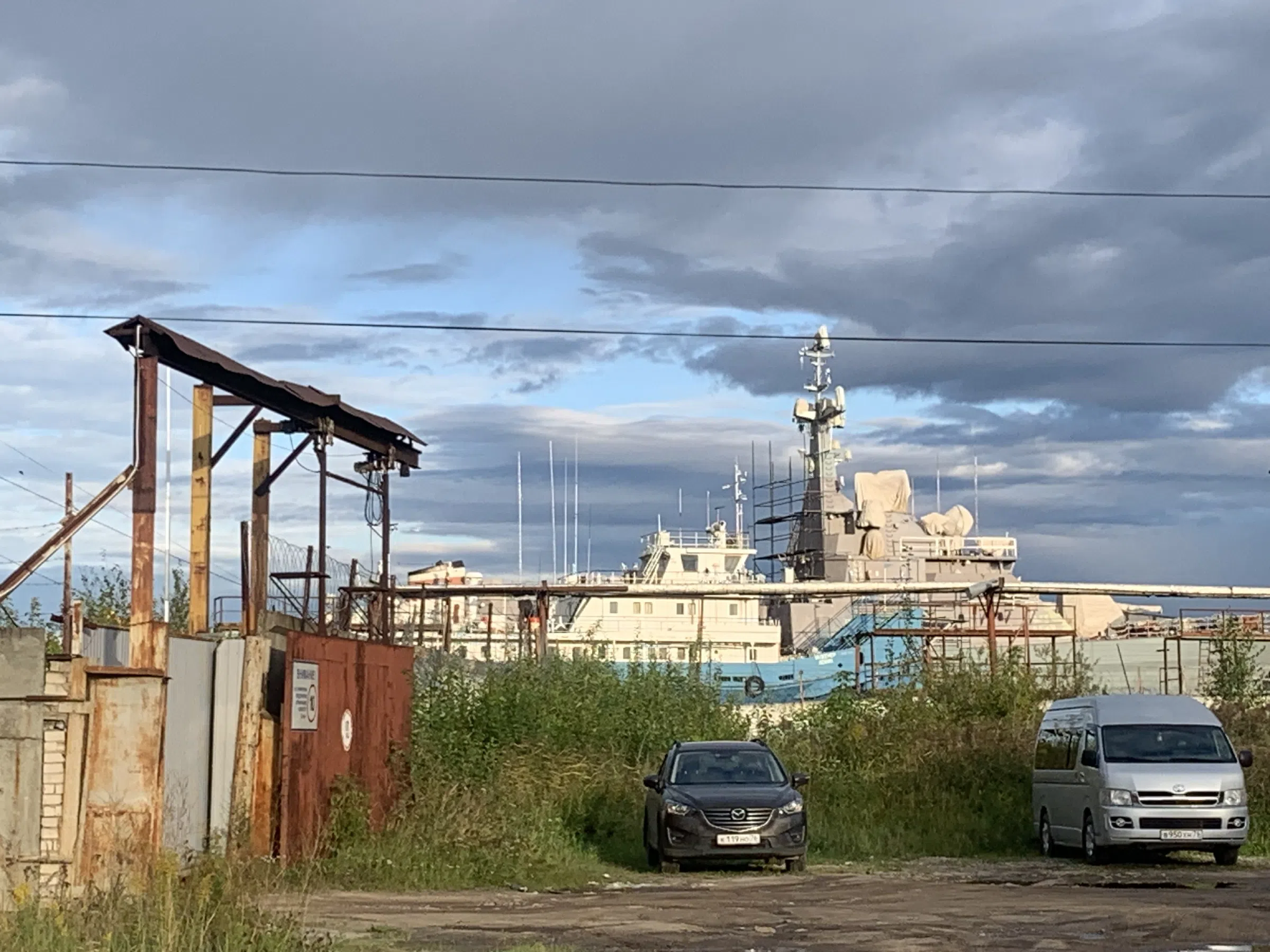 Промзона с кораблём, фото 1