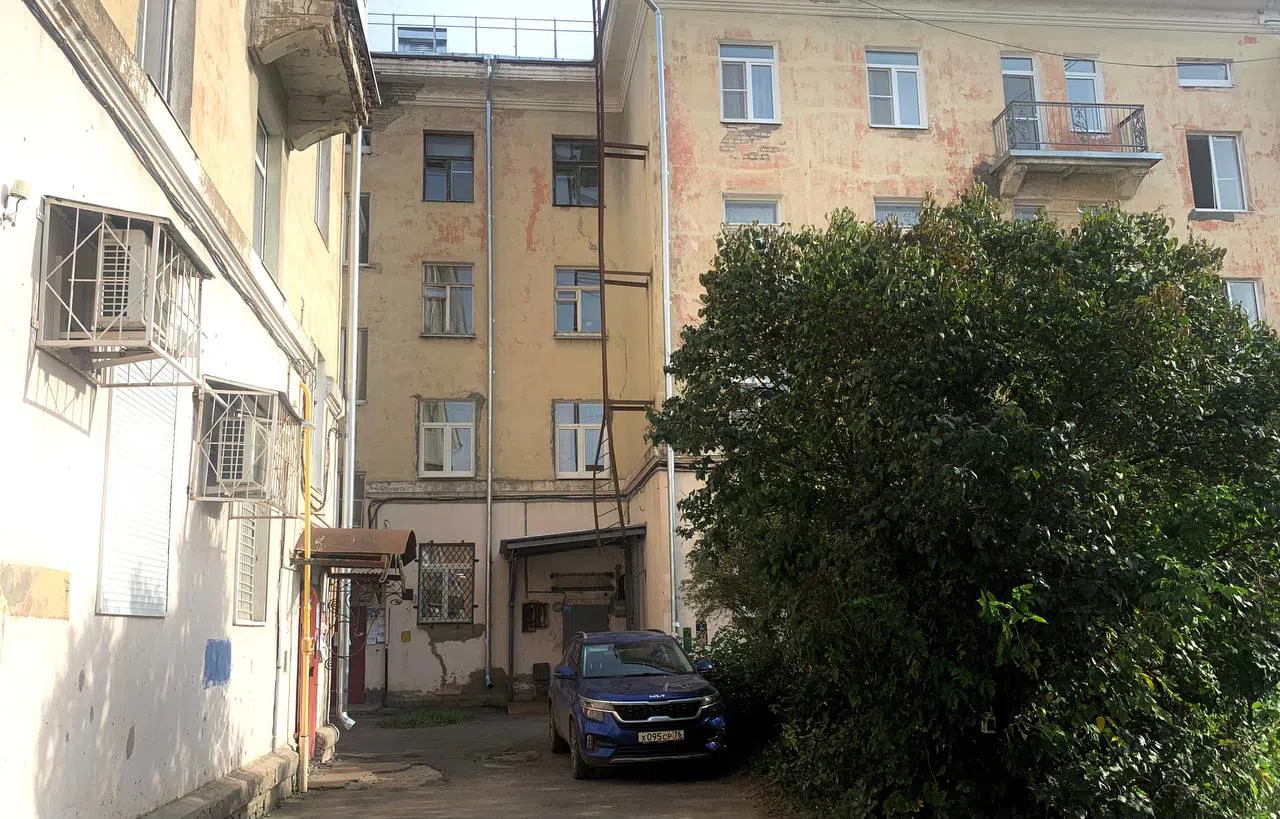 Статный сталинский двор, фото 5