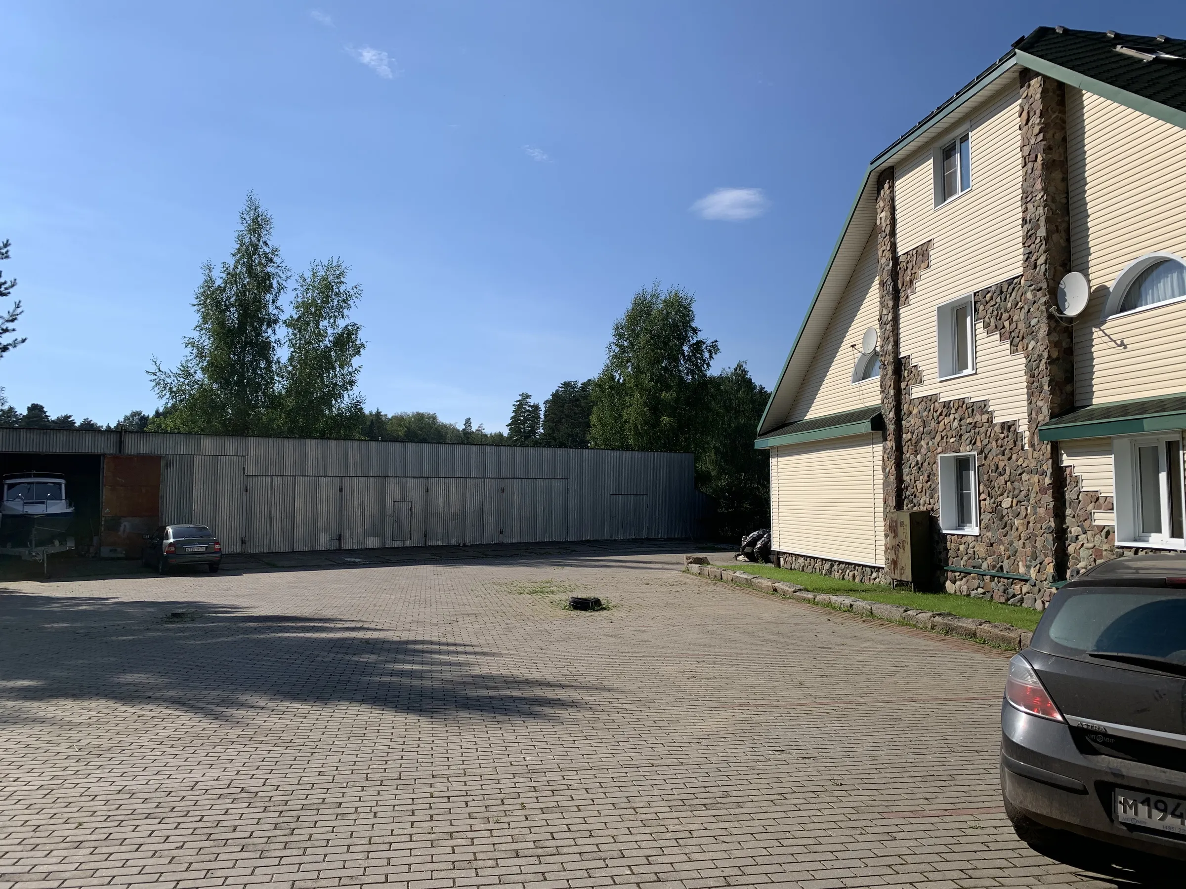 Резной теремок у леса, фото 13