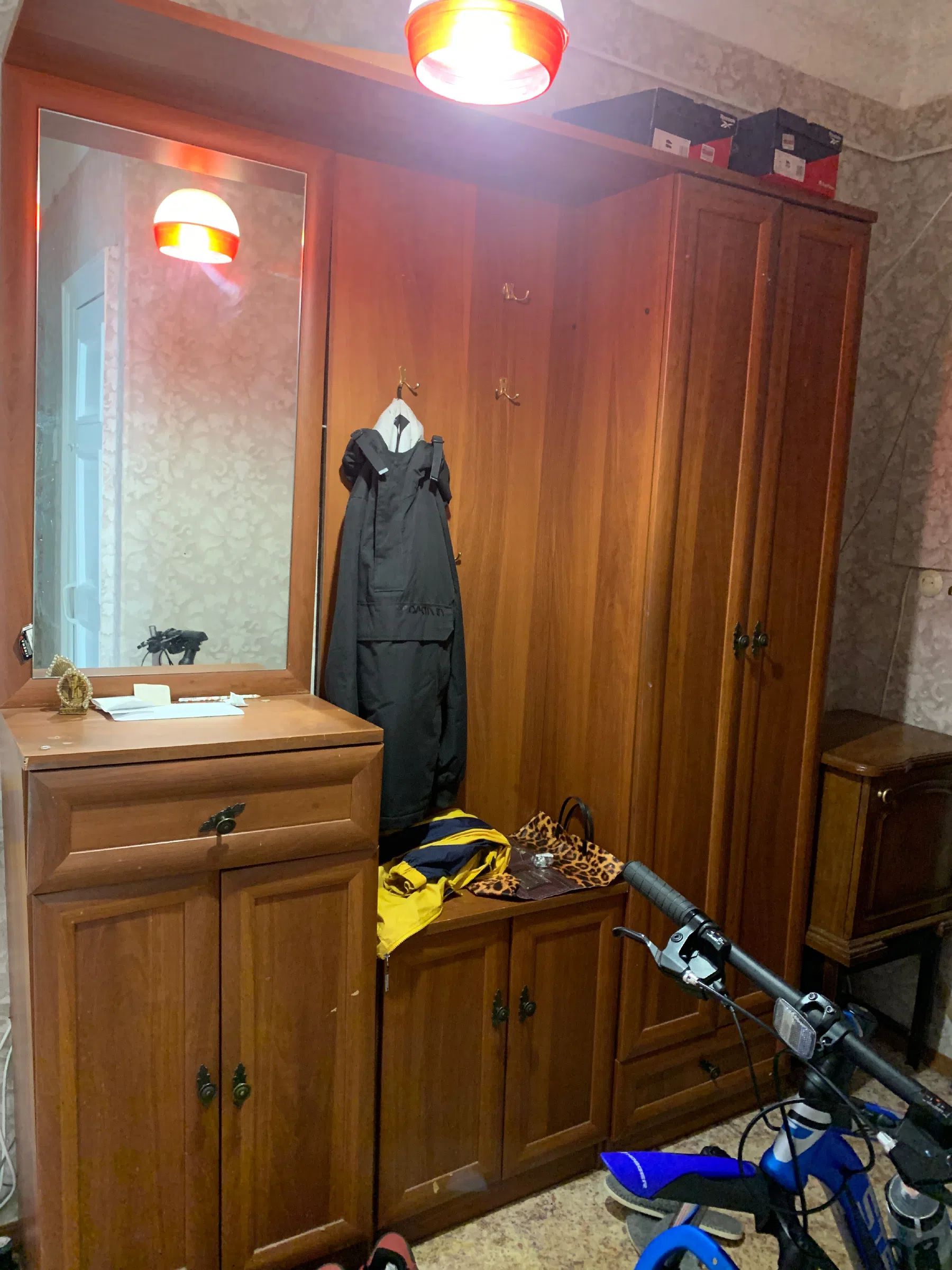 Ретро-квартира с мебельной стенкой, фото 19