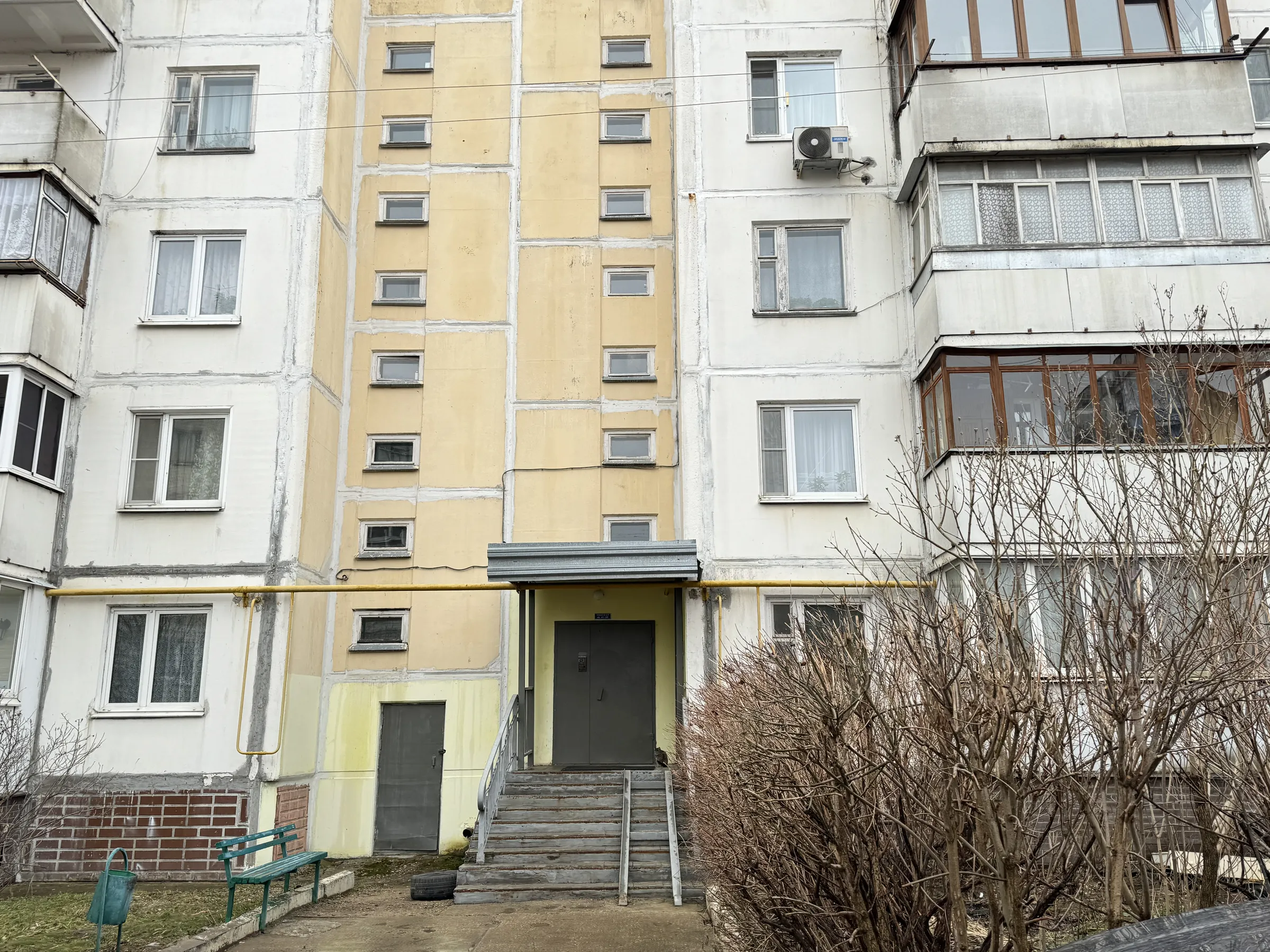 Офицерский клуб с колоннами, фото 17