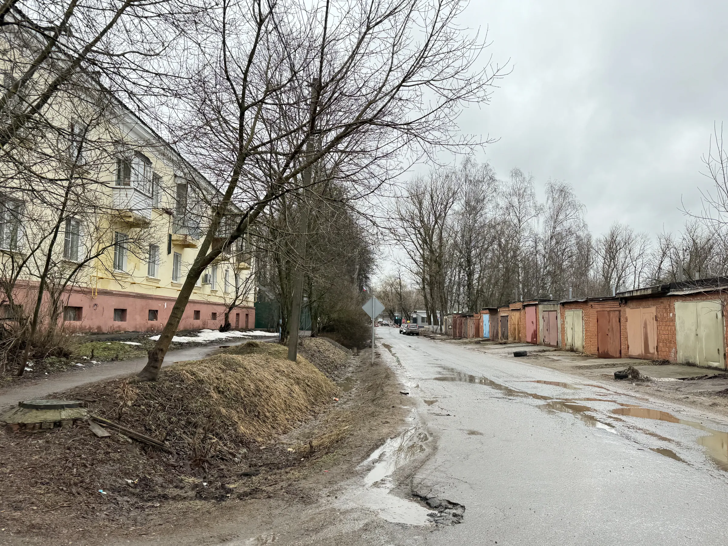 Офицерский клуб с колоннами, фото 11