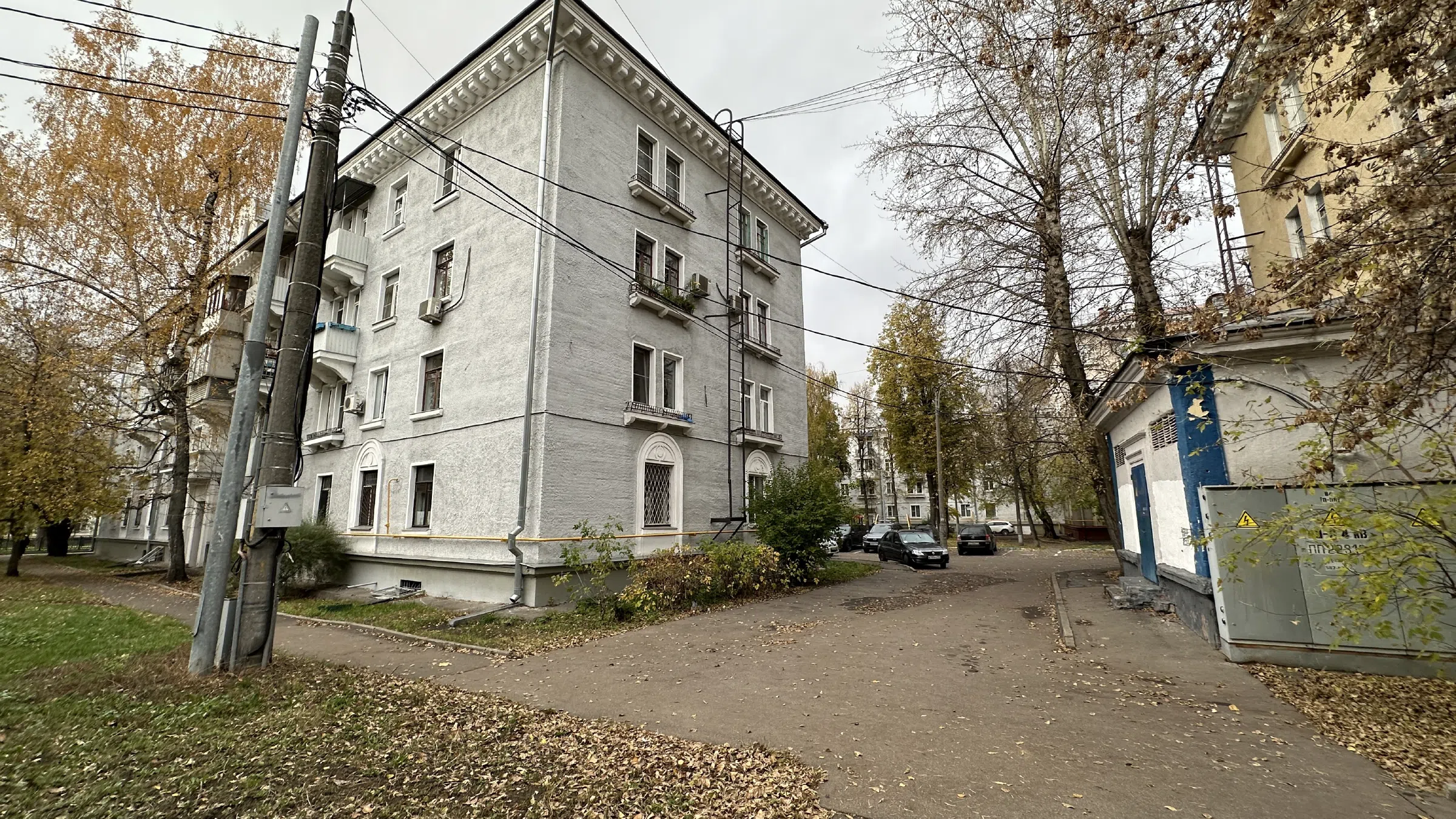 Дворы старой Сталинки, фото 1