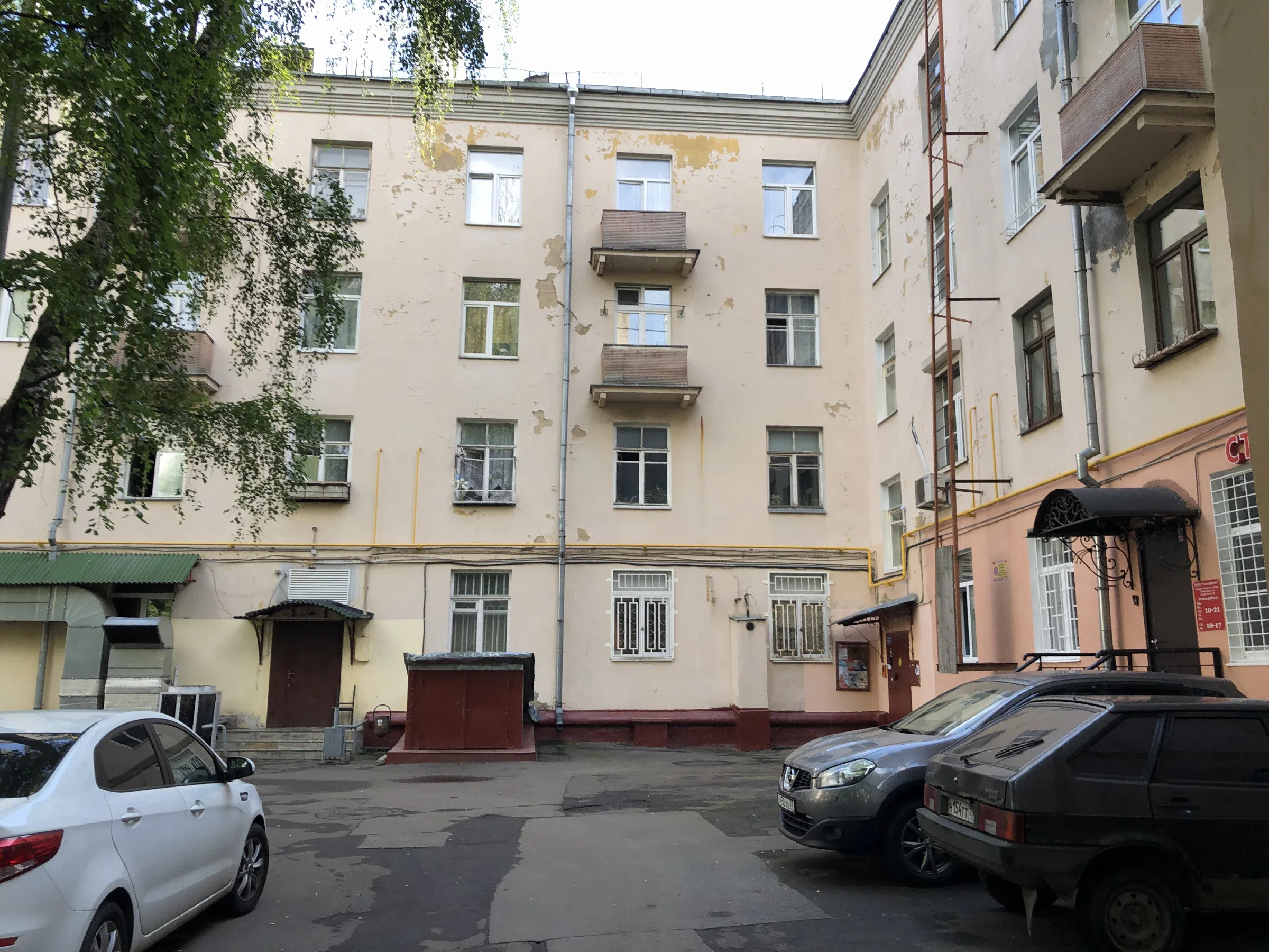 Двор старого фонда, фото 9