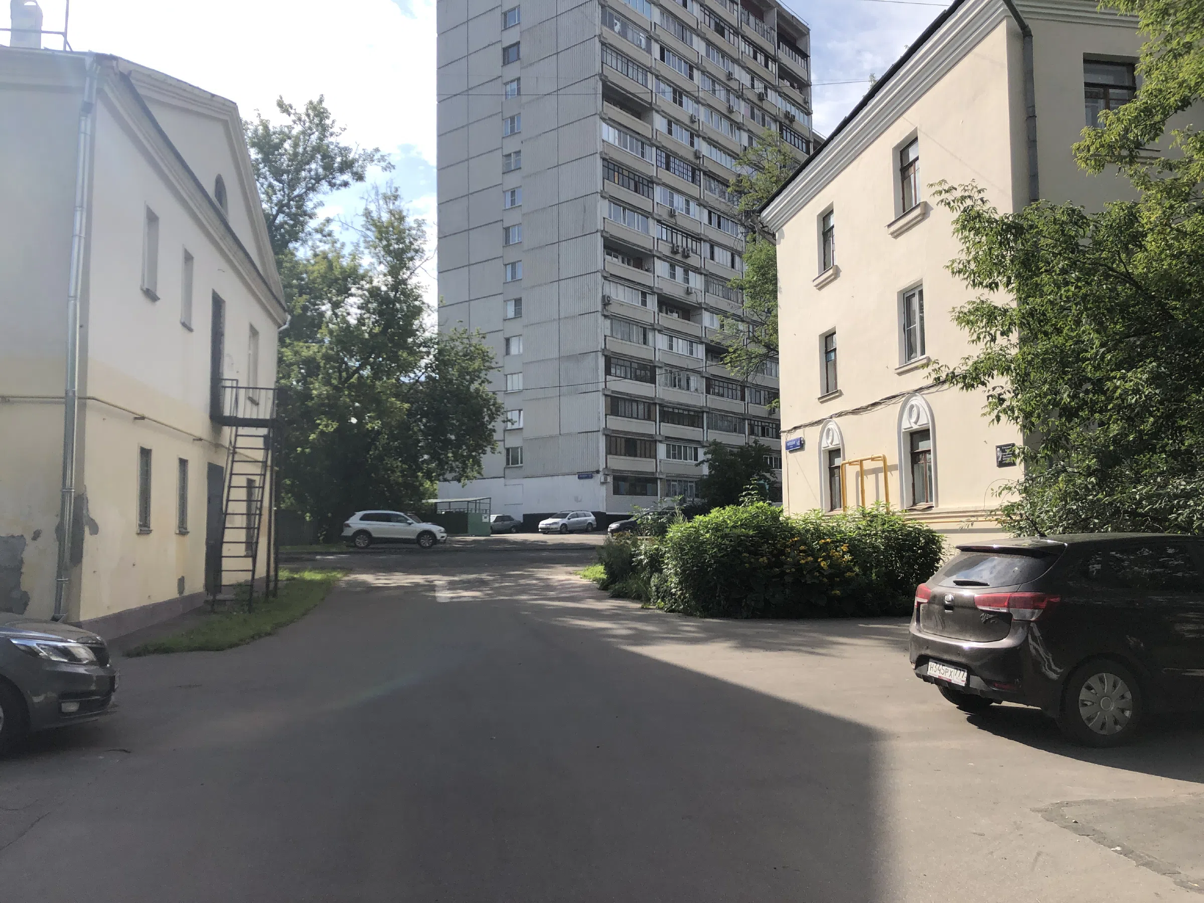 Двор старого фонда, фото 2