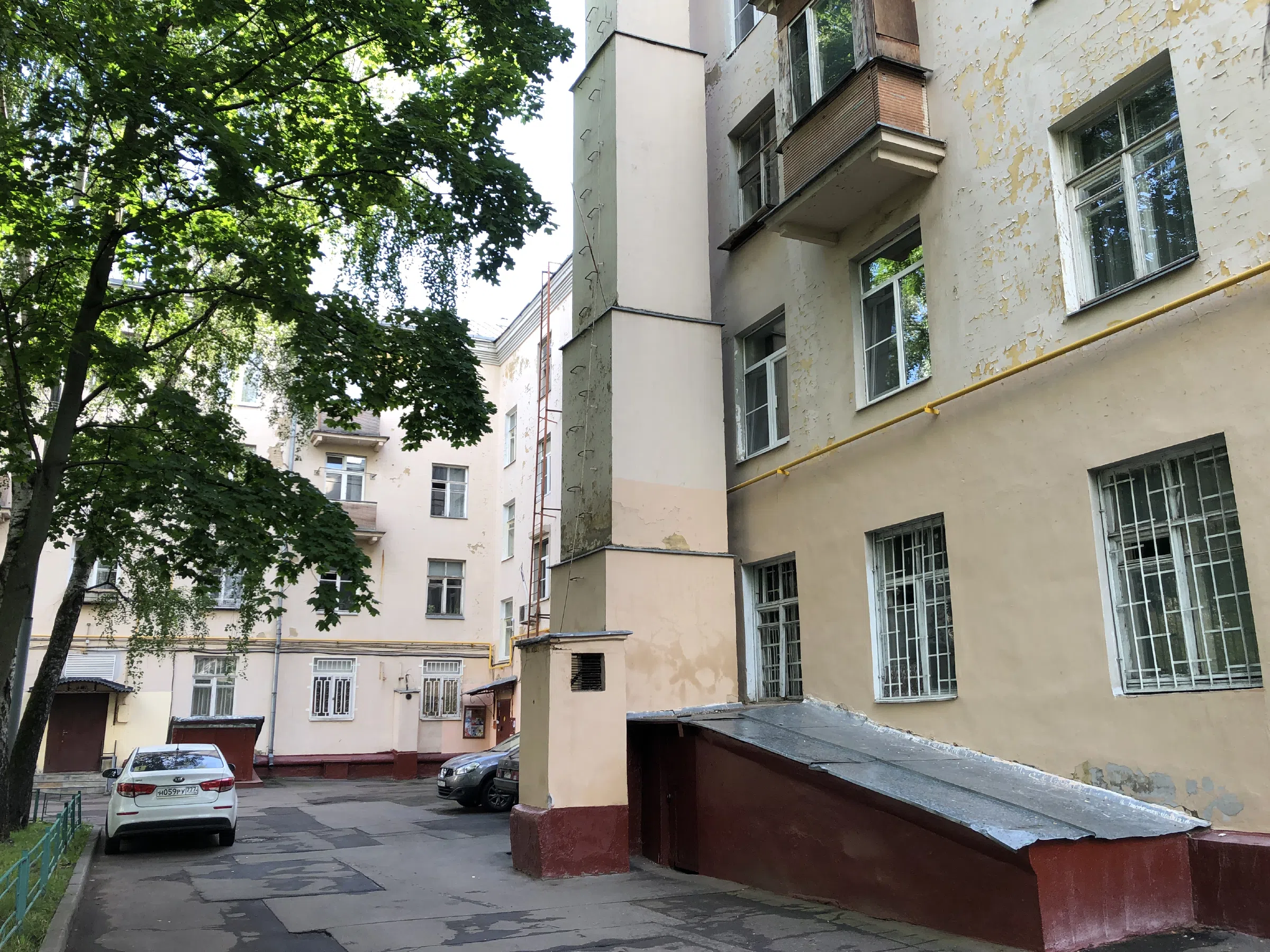 Двор старого фонда, фото 8